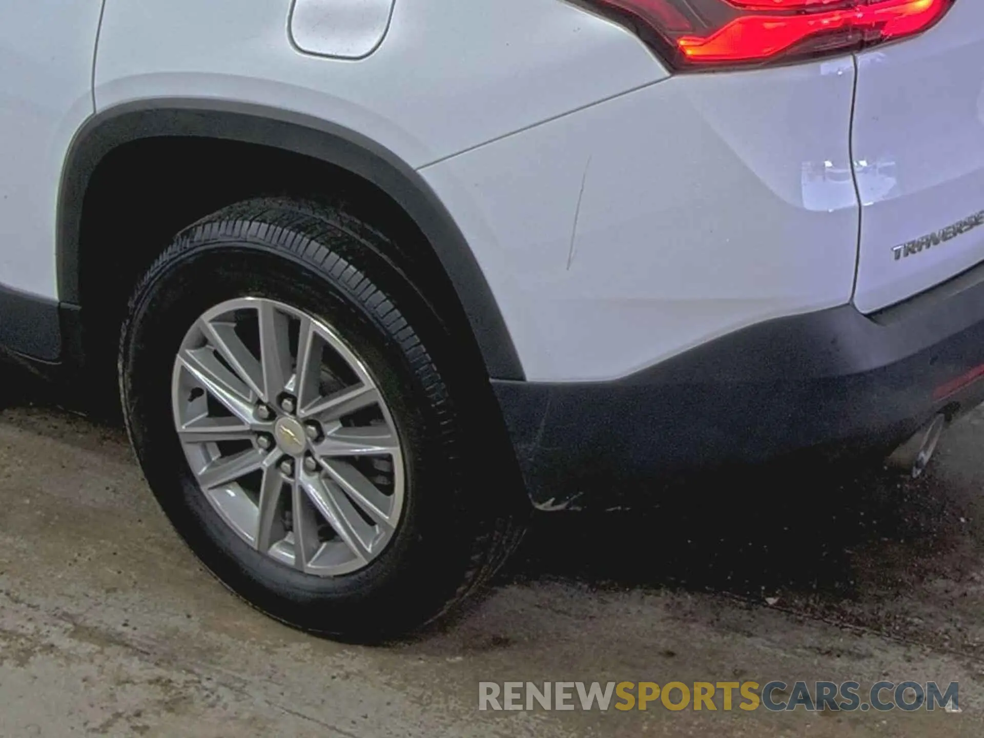 28 fotografías del automóvil dañado 1GNERGKW6NJ127947 CHEVROLET TRAVERSE 2022