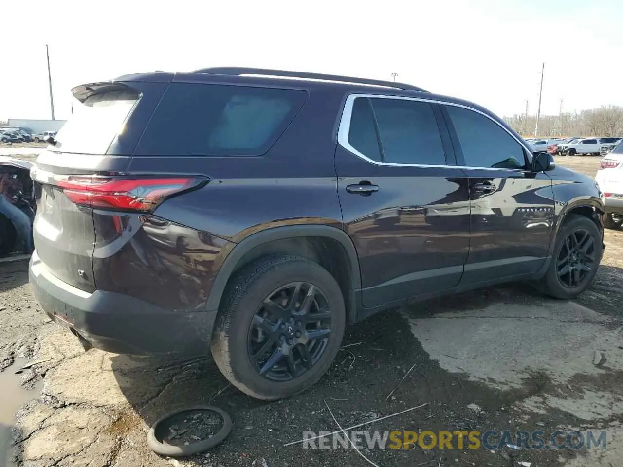 3 fotografías del automóvil dañado 1GNERGKW6NJ140682 CHEVROLET TRAVERSE 2022