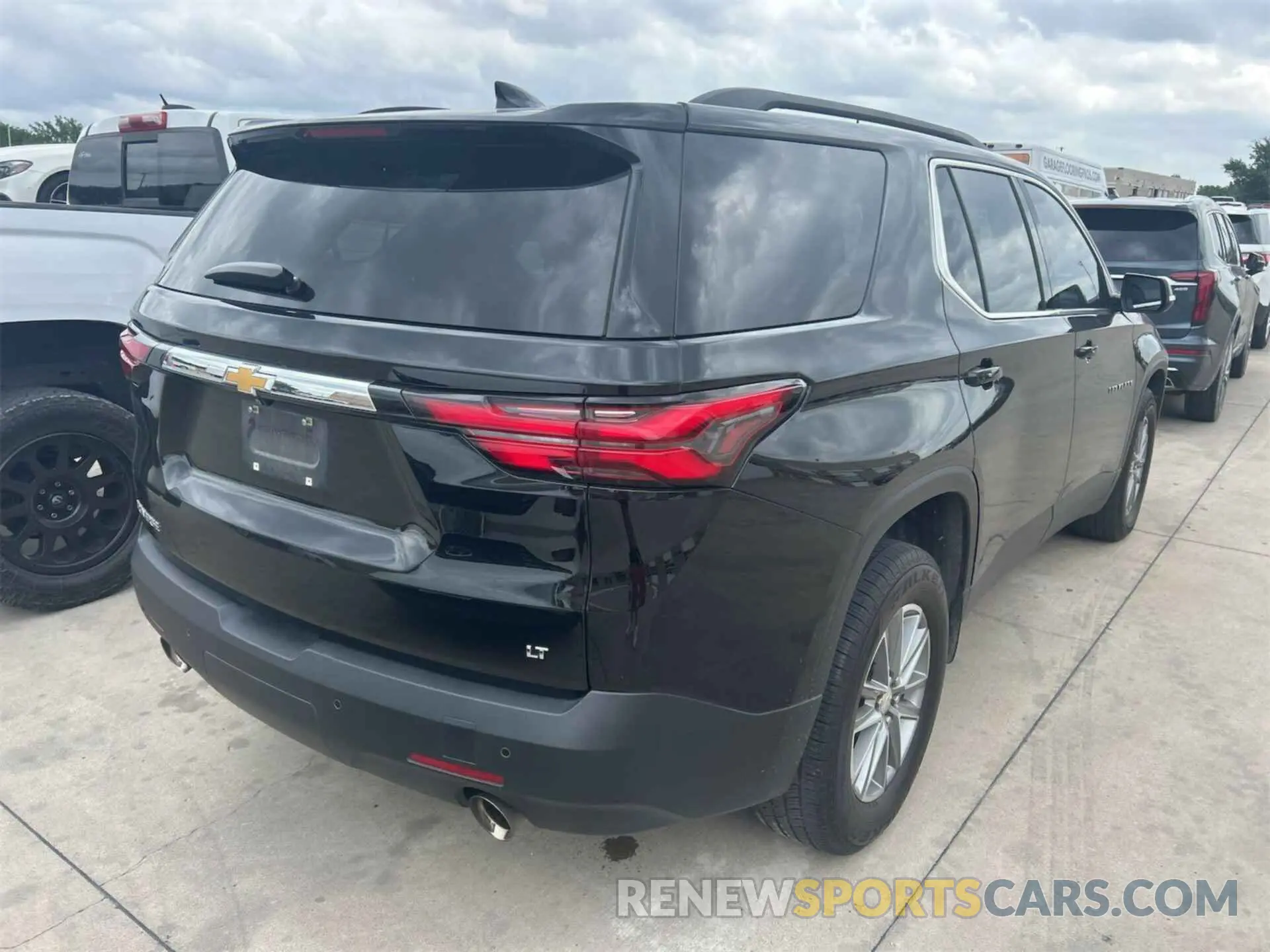 16 fotografías del automóvil dañado 1GNERGKW6NJ153965 CHEVROLET TRAVERSE 2022