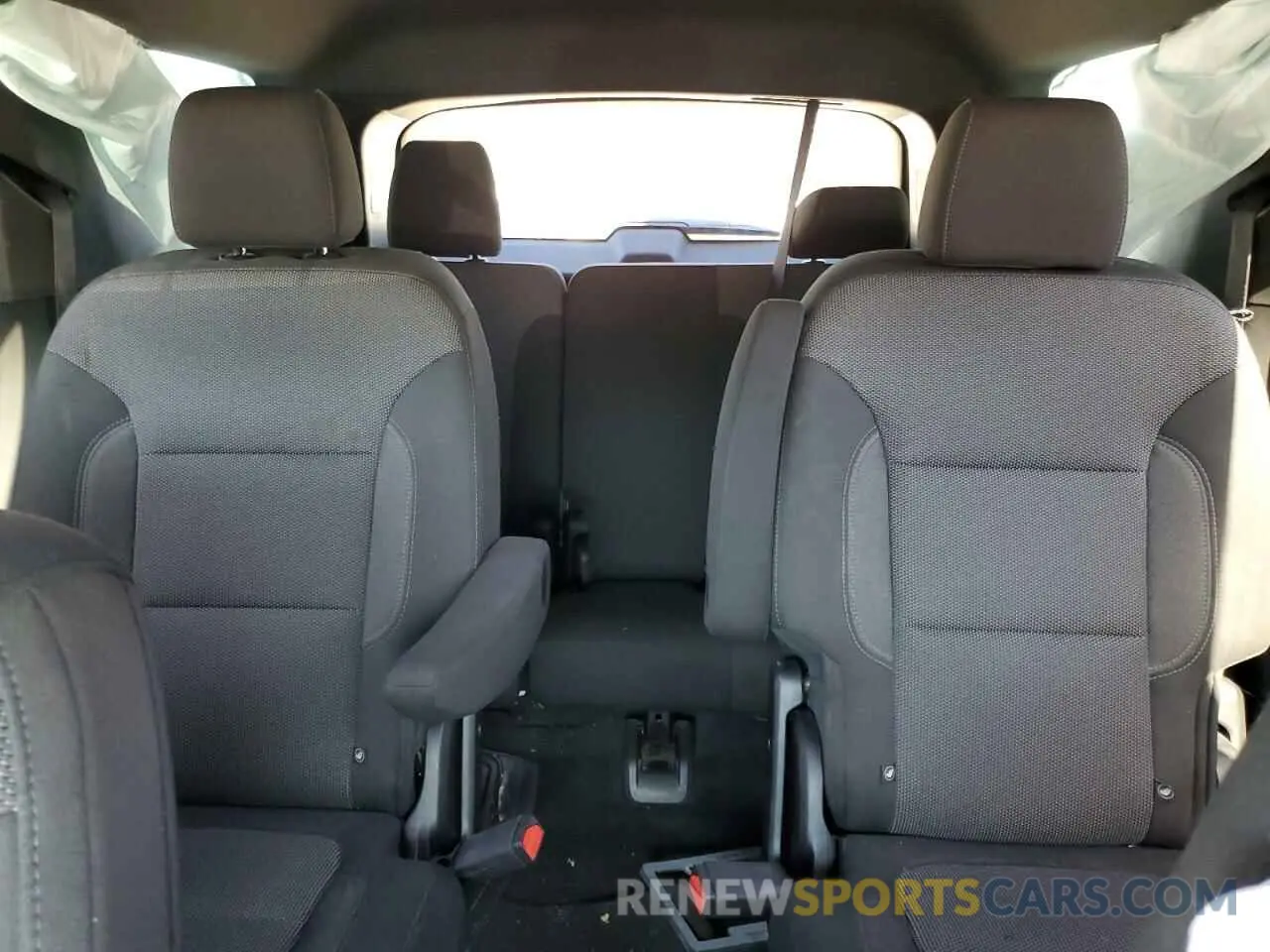 10 fotografías del automóvil dañado 1GNERGKW8NJ135614 CHEVROLET TRAVERSE 2022