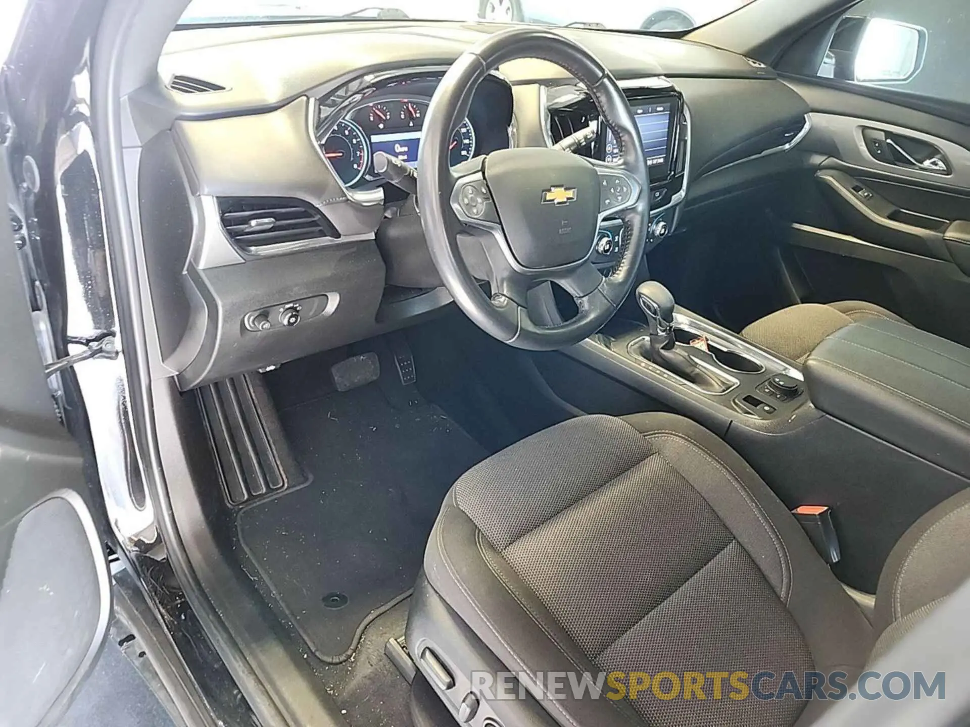 1 fotografías del automóvil dañado 1GNERGKW9NJ150624 CHEVROLET TRAVERSE 2022