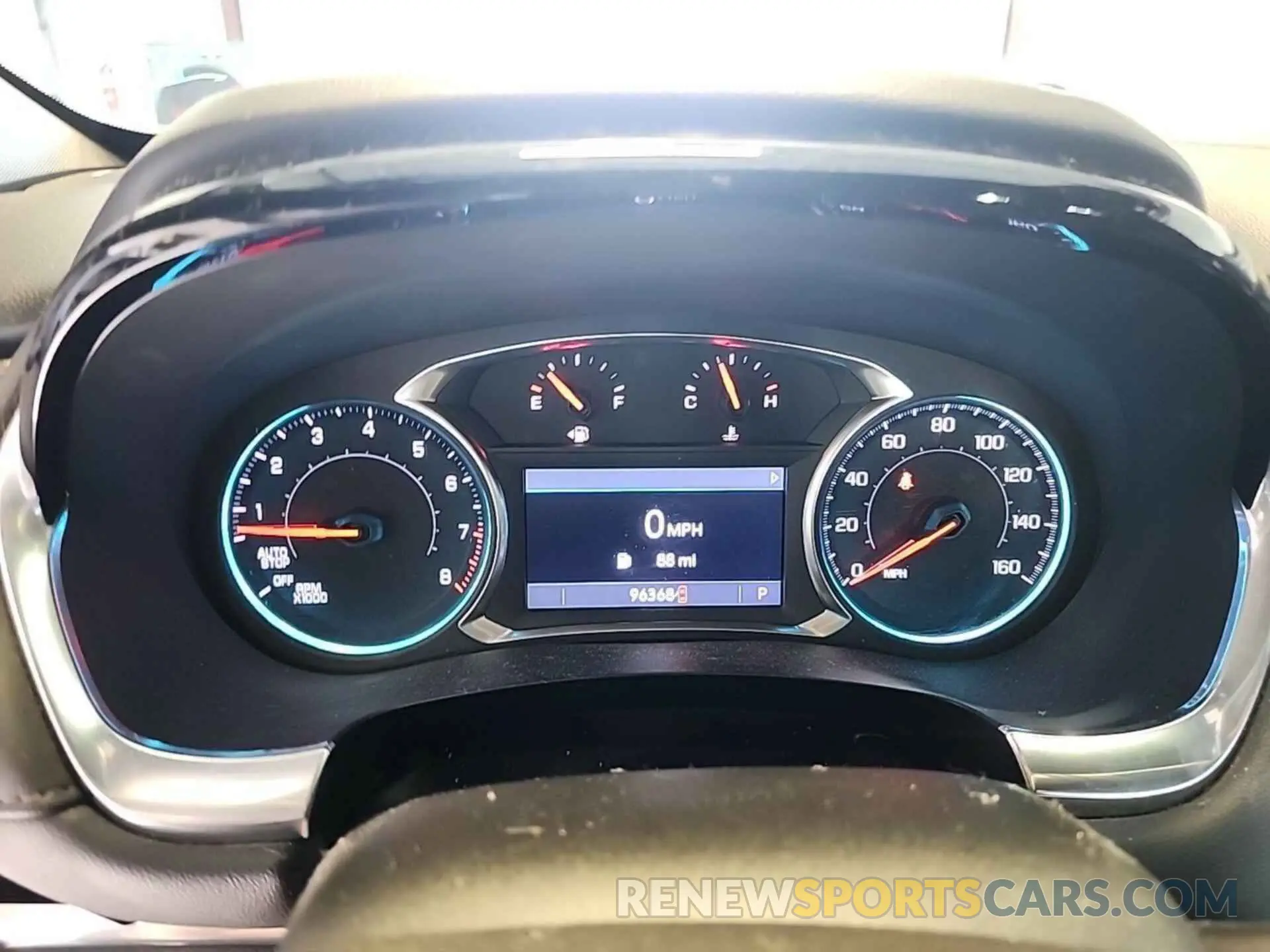 2 fotografías del automóvil dañado 1GNERGKW9NJ150624 CHEVROLET TRAVERSE 2022