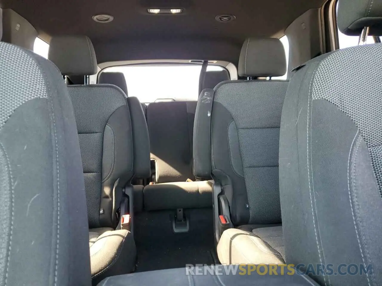 10 fotografías del automóvil dañado 1GNERGKWXNJ147604 CHEVROLET TRAVERSE 2022