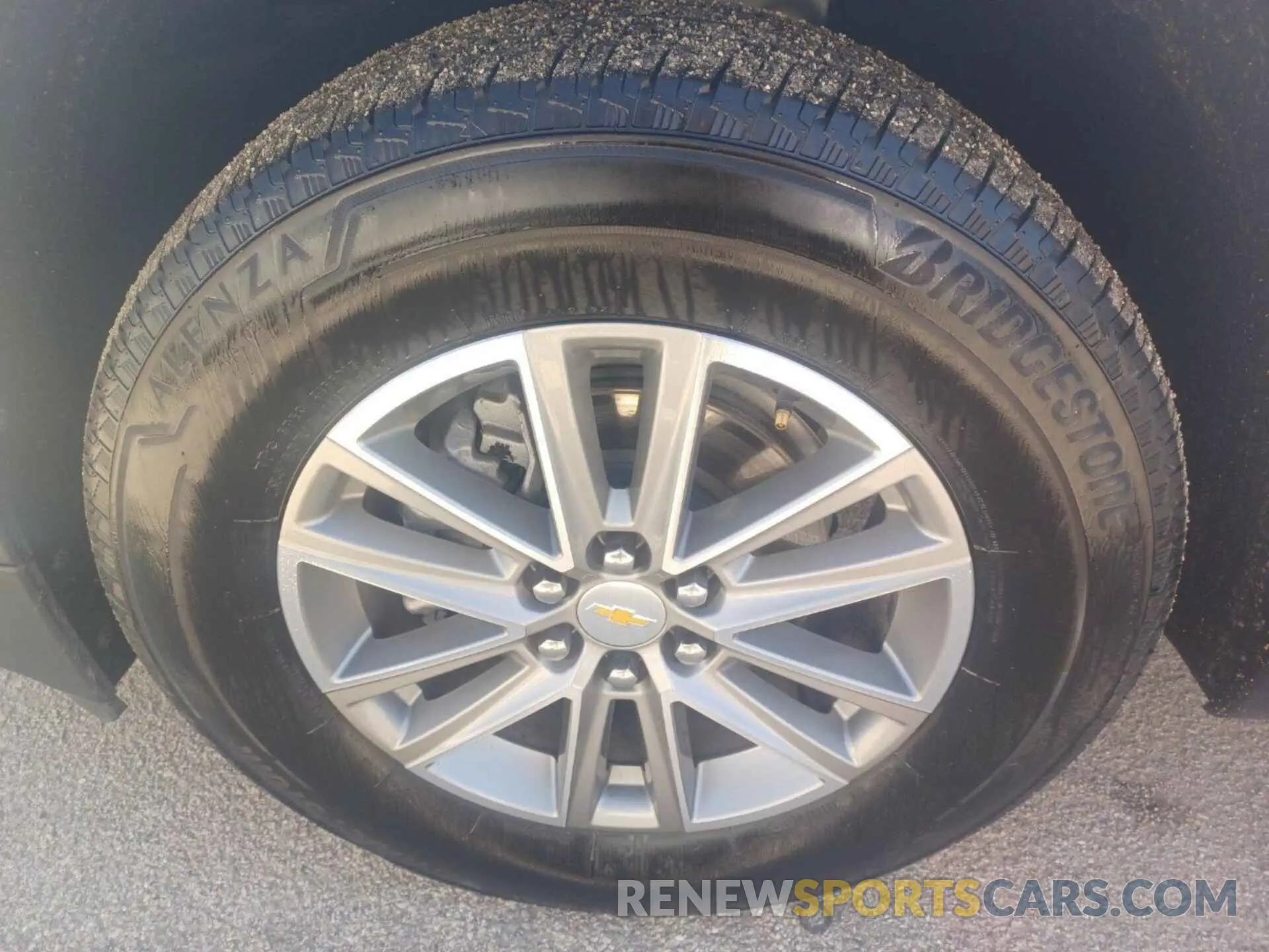 27 fotografías del automóvil dañado 1GNERGKWXNJ157677 CHEVROLET TRAVERSE 2022