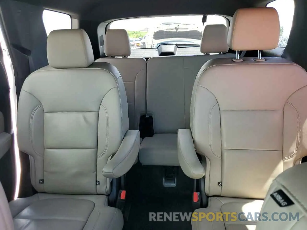 10 fotografías del automóvil dañado 1GNERHKW0NJ134186 CHEVROLET TRAVERSE 2022