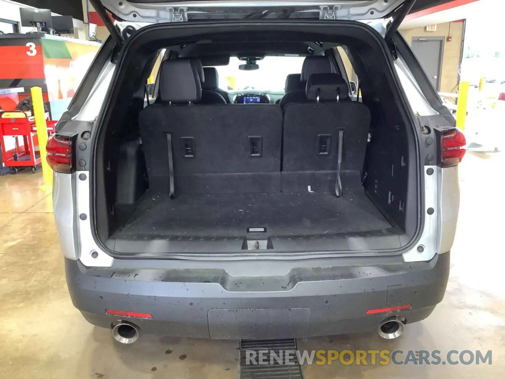 28 fotografías del automóvil dañado 1GNERHKW3NJ142590 CHEVROLET TRAVERSE 2022