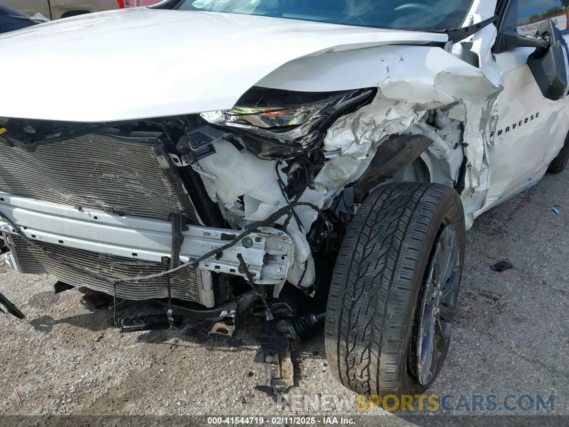 20 fotografías del automóvil dañado 1GNERJKW2NJ185731 CHEVROLET TRAVERSE 2022