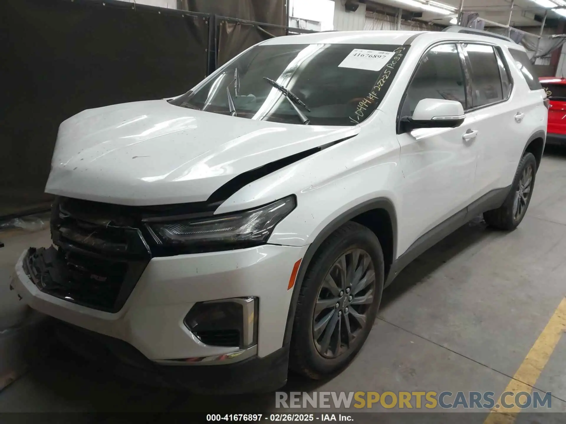 2 fotografías del automóvil dañado 1GNERJKW3NJ130494 CHEVROLET TRAVERSE 2022