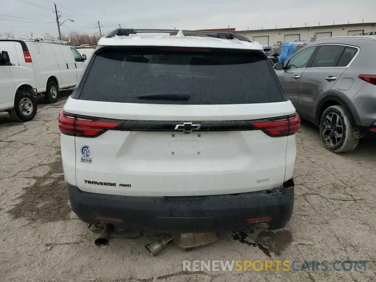 6 fotografías del automóvil dañado 1GNEVFKW3NJ116247 CHEVROLET TRAVERSE 2022
