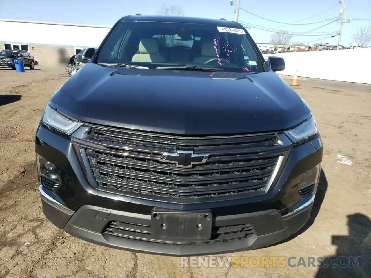 5 fotografías del automóvil dañado 1GNEVFKW5NJ120168 CHEVROLET TRAVERSE 2022
