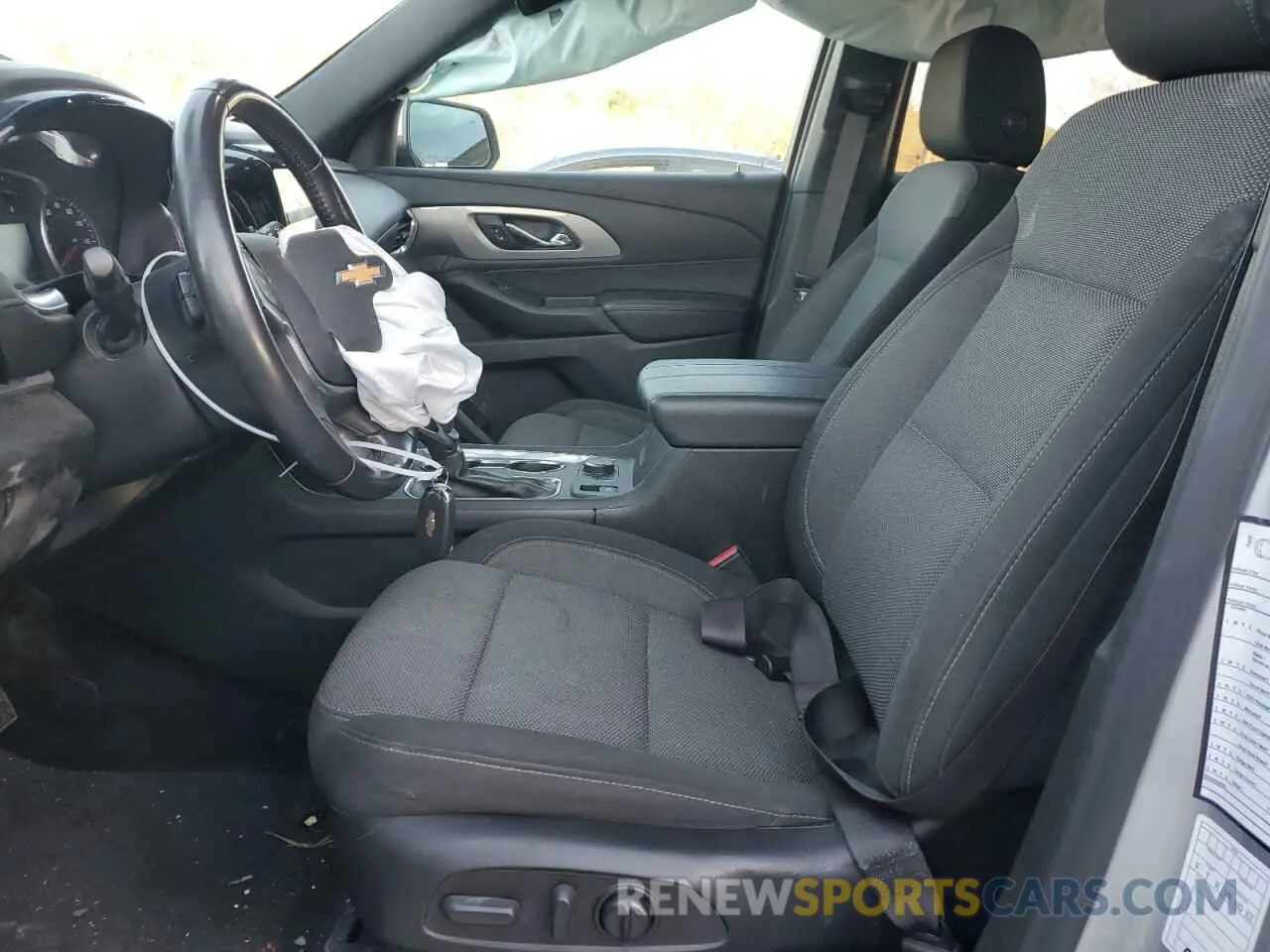 7 fotografías del automóvil dañado 1GNEVGKW3NJ110423 CHEVROLET TRAVERSE 2022