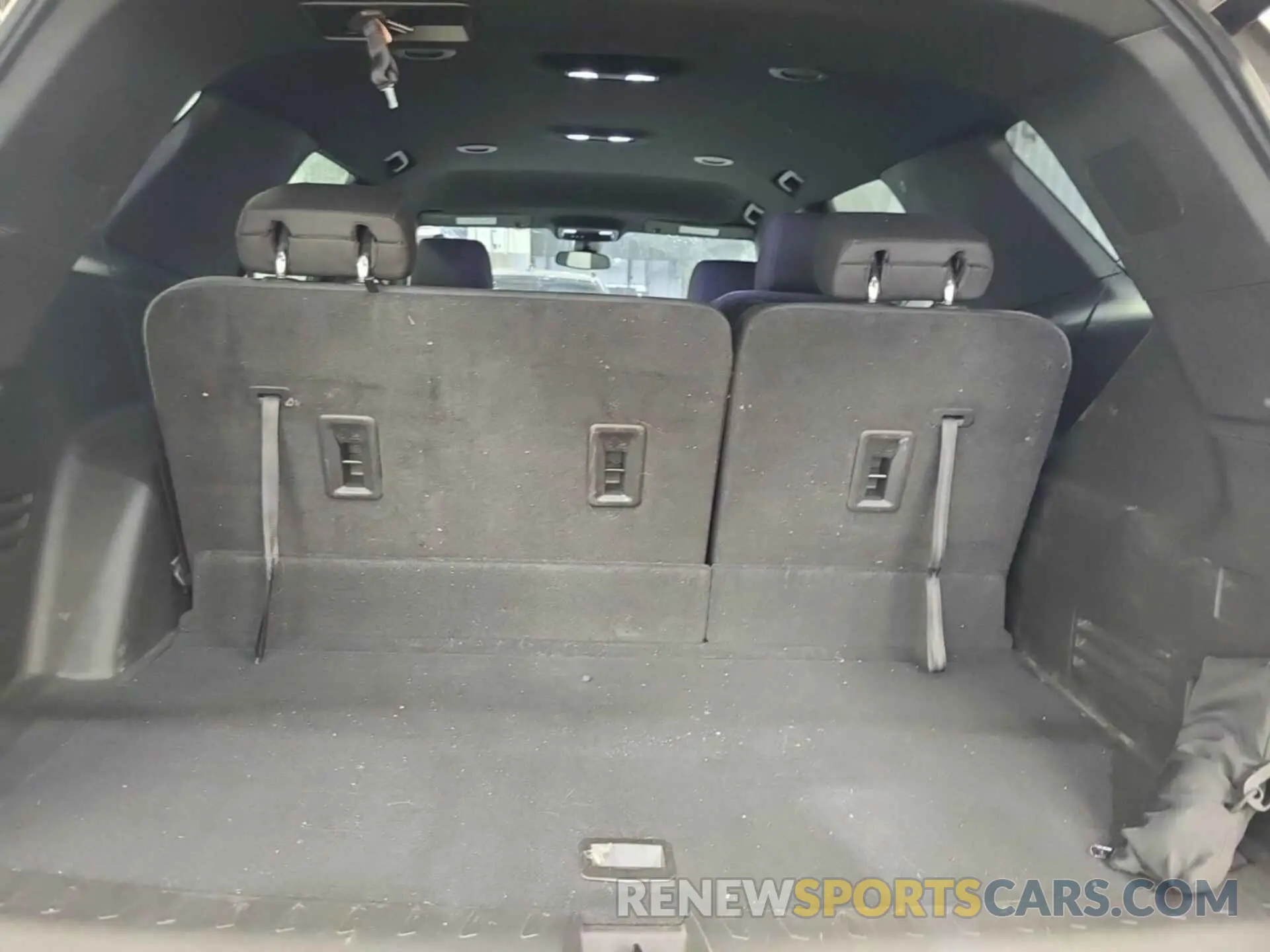 2 fotografías del automóvil dañado 1GNEVGKW6NJ157686 CHEVROLET TRAVERSE 2022
