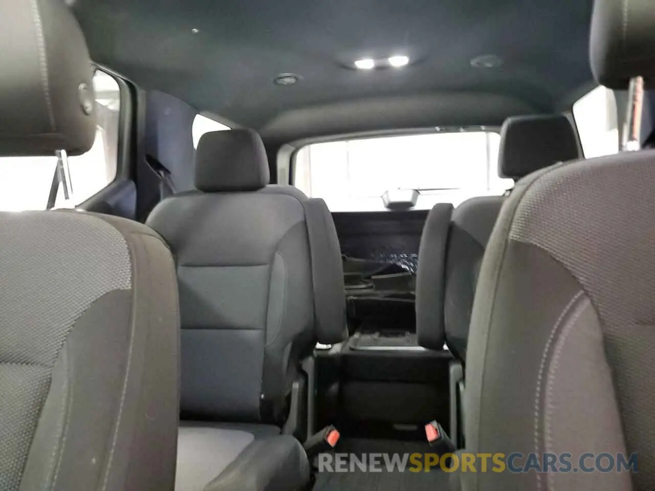 10 fotografías del automóvil dañado 1GNEVGKW7NJ121196 CHEVROLET TRAVERSE 2022