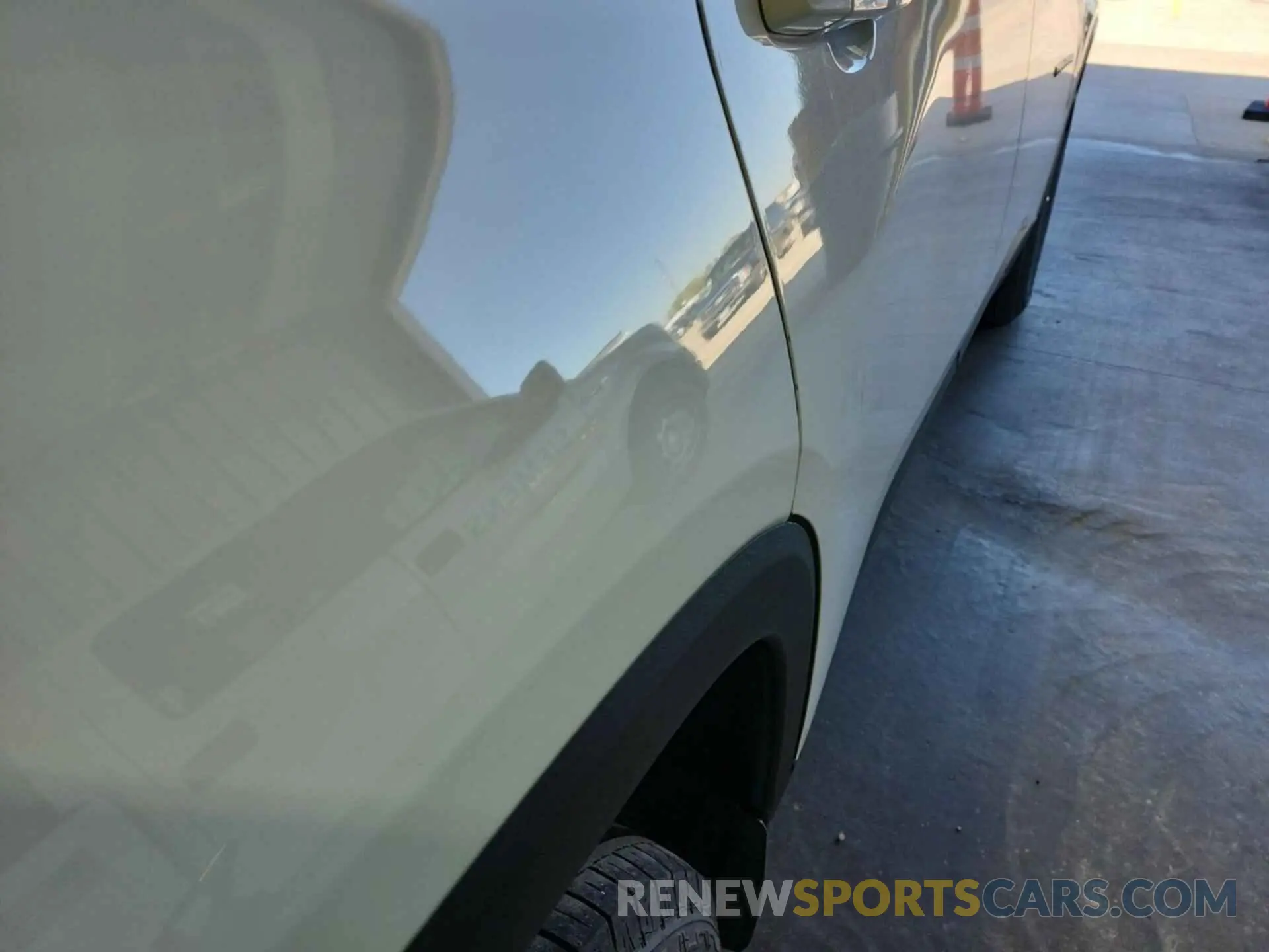 5 fotografías del automóvil dañado 1GNEVGKW8NJ187482 CHEVROLET TRAVERSE 2022