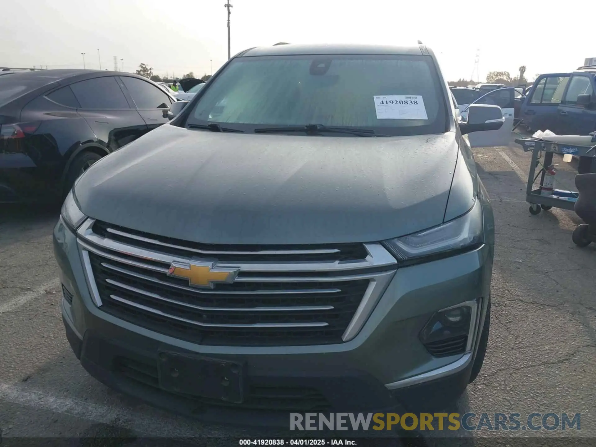 12 fotografías del automóvil dañado 1GNEVGKWXNJ125081 CHEVROLET TRAVERSE 2022