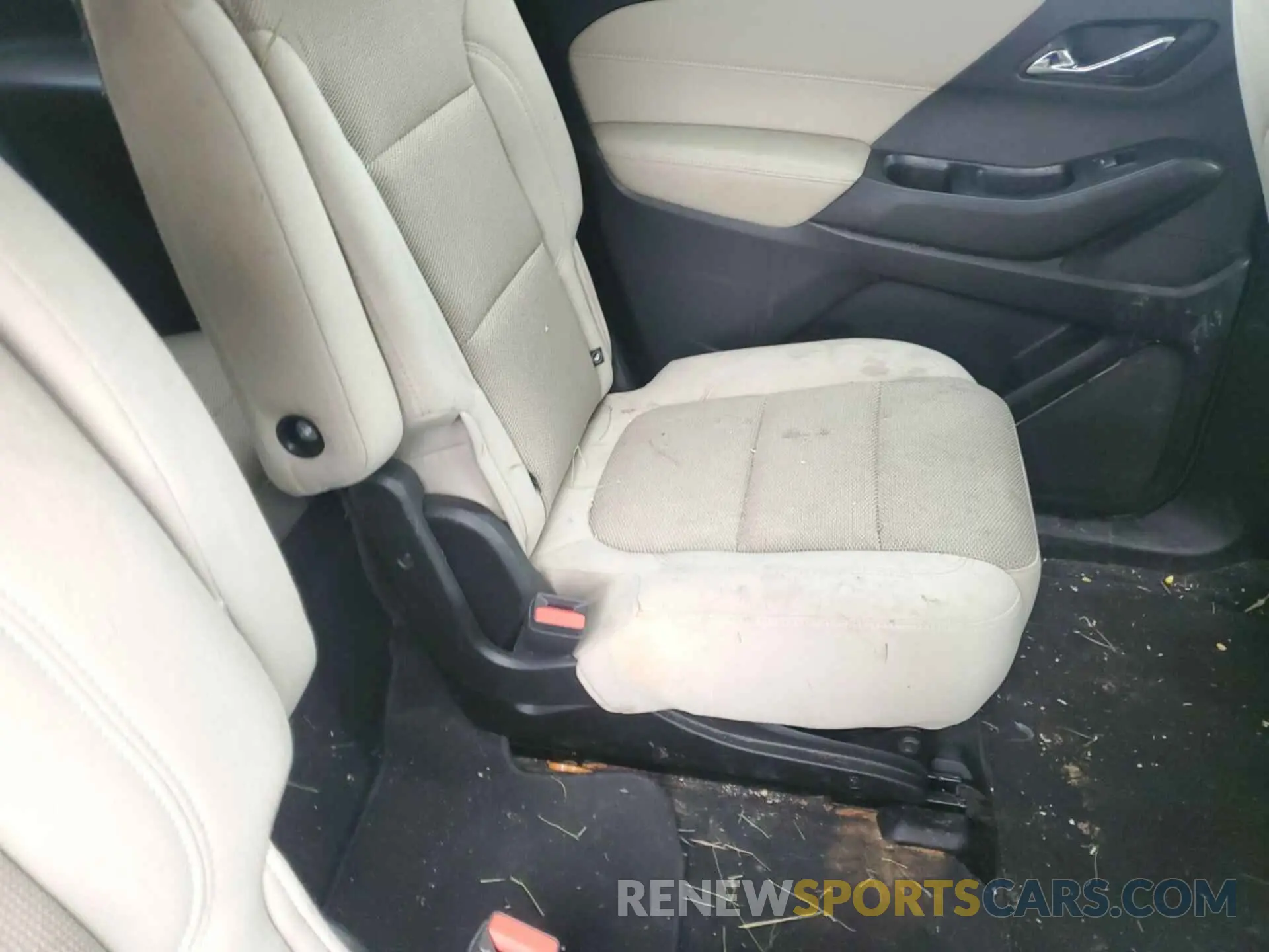 10 fotografías del automóvil dañado 1GNEVGKWXNJ151244 CHEVROLET TRAVERSE 2022