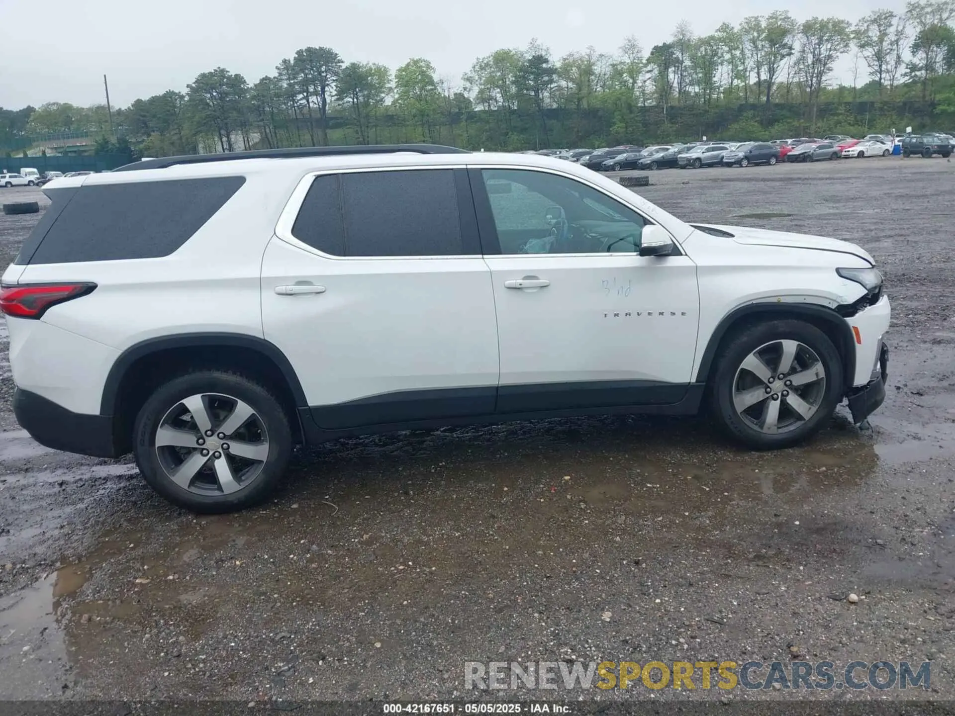 13 fotografías del automóvil dañado 1GNEVHKW6NJ135807 CHEVROLET TRAVERSE 2022