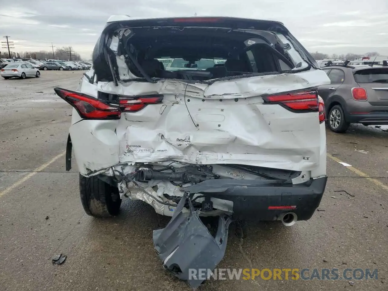 6 fotografías del automóvil dañado 1GNEVHKWXNJ126219 CHEVROLET TRAVERSE 2022
