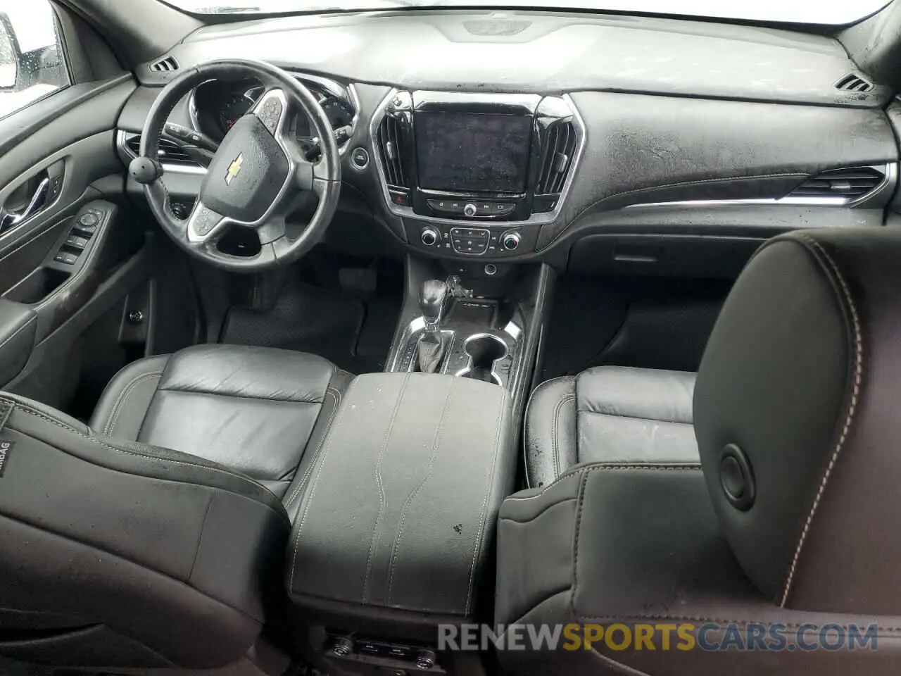 8 fotografías del automóvil dañado 1GNEVHKWXNJ126219 CHEVROLET TRAVERSE 2022