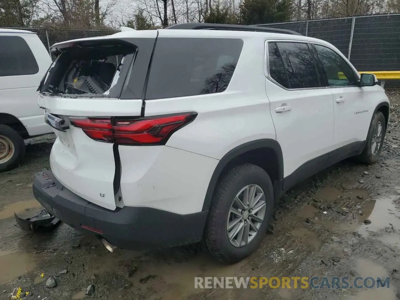 3 fotografías del automóvil dañado 1GNEVMKW7NJ190372 CHEVROLET TRAVERSE 2022