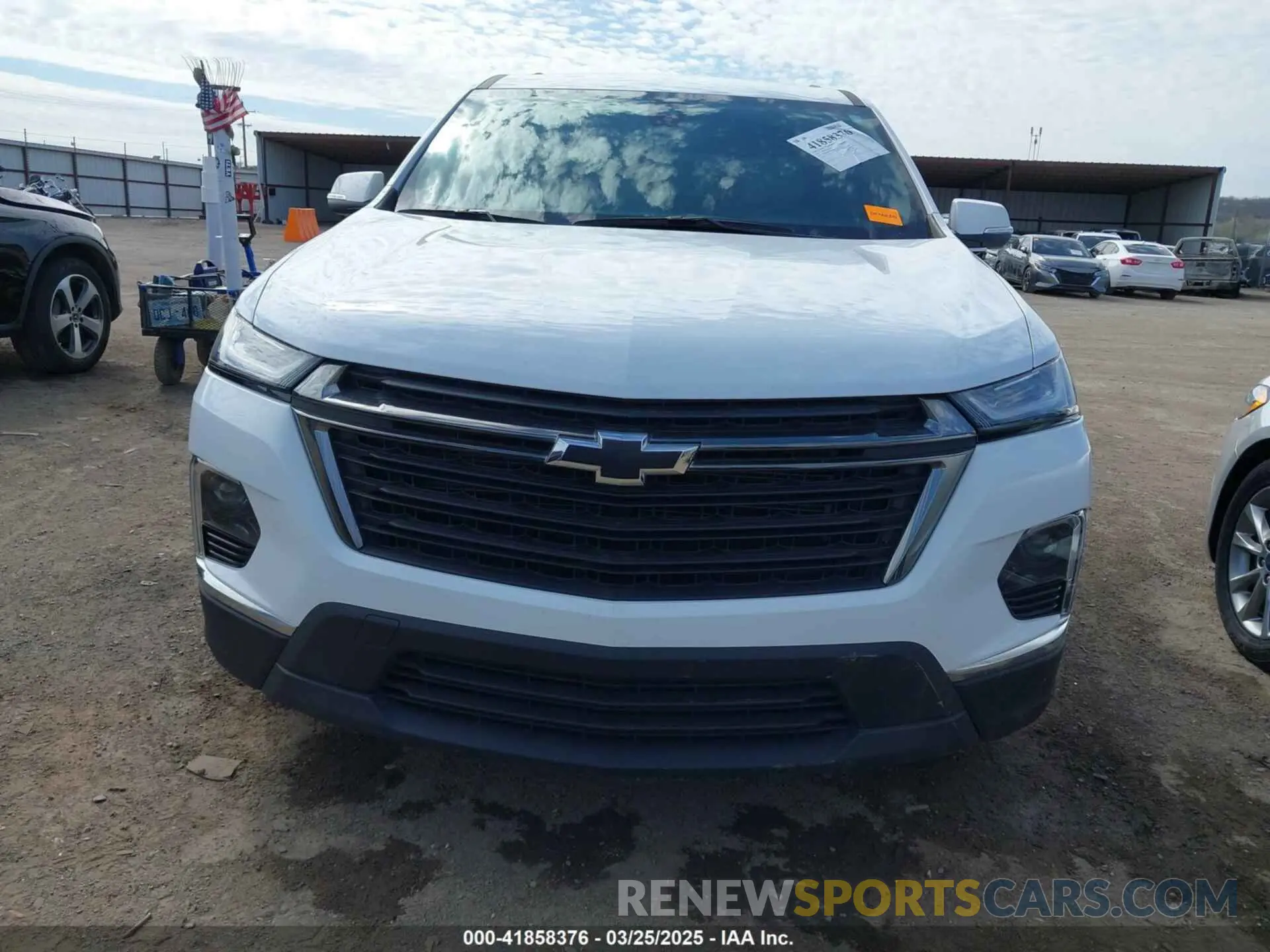 13 fotografías del automóvil dañado 1GNERFKW0PJ311620 CHEVROLET TRAVERSE 2023