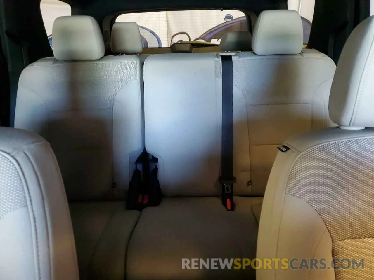 10 fotografías del automóvil dañado 1GNERFKW2PJ235009 CHEVROLET TRAVERSE 2023