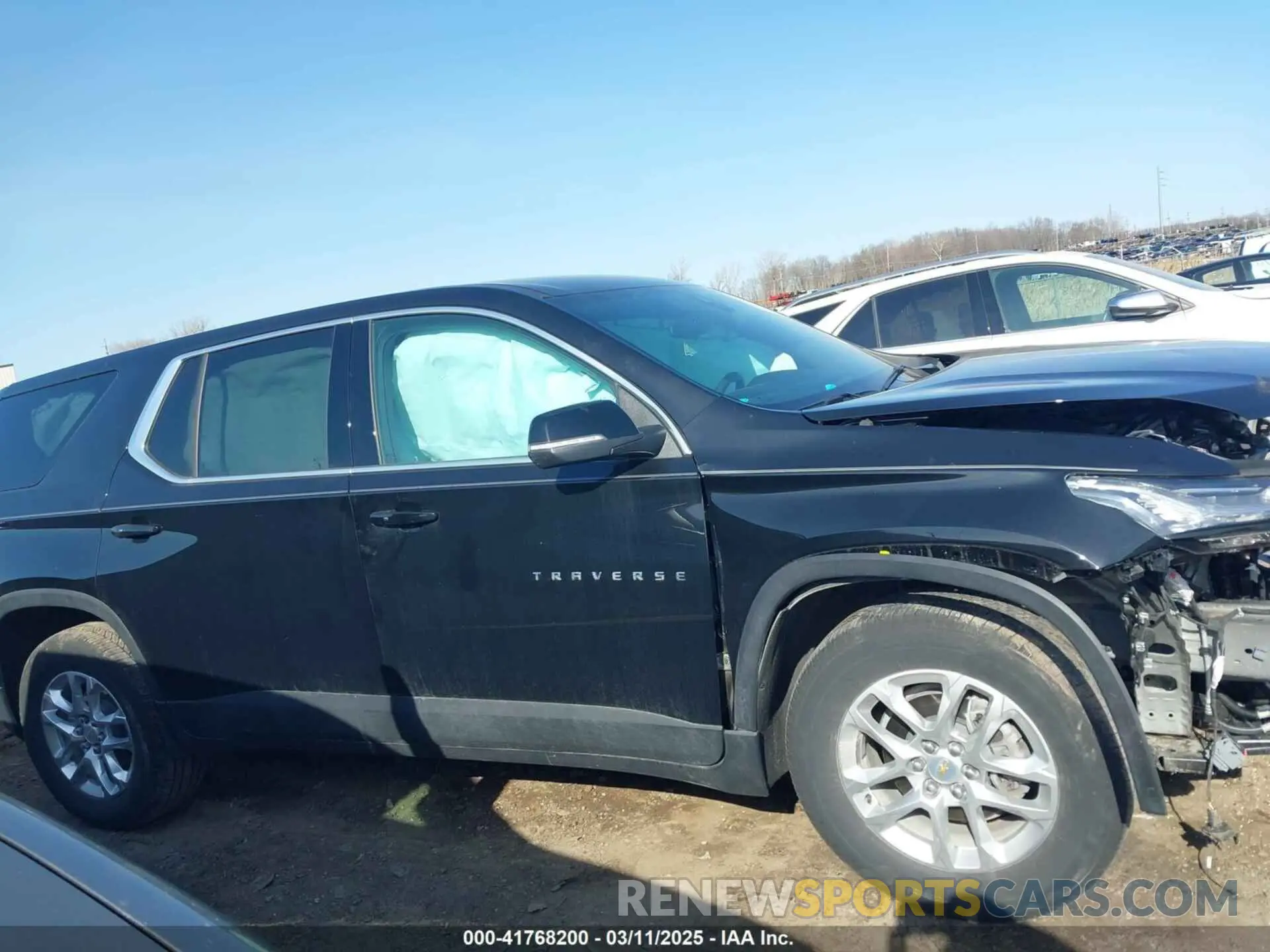 13 fotografías del automóvil dañado 1GNERFKW2PJ320318 CHEVROLET TRAVERSE 2023