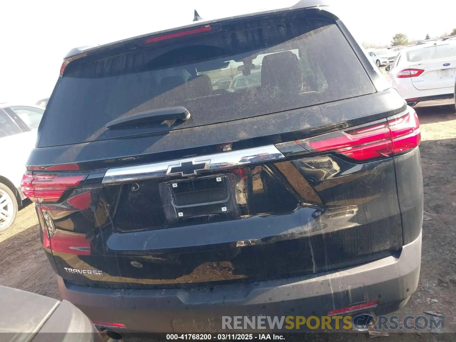 16 fotografías del automóvil dañado 1GNERFKW2PJ320318 CHEVROLET TRAVERSE 2023