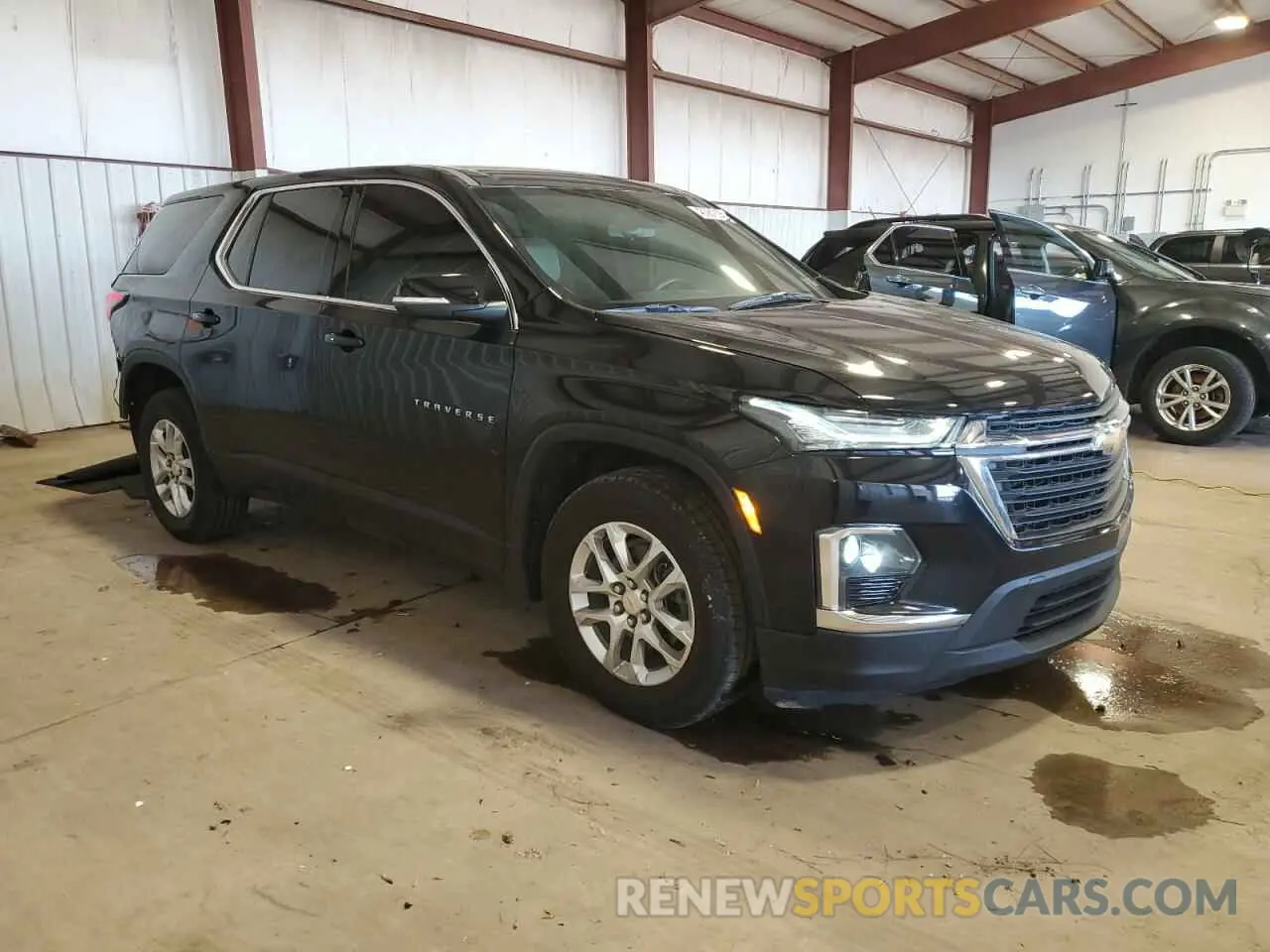 4 fotografías del automóvil dañado 1GNERFKW2PJ336888 CHEVROLET TRAVERSE 2023