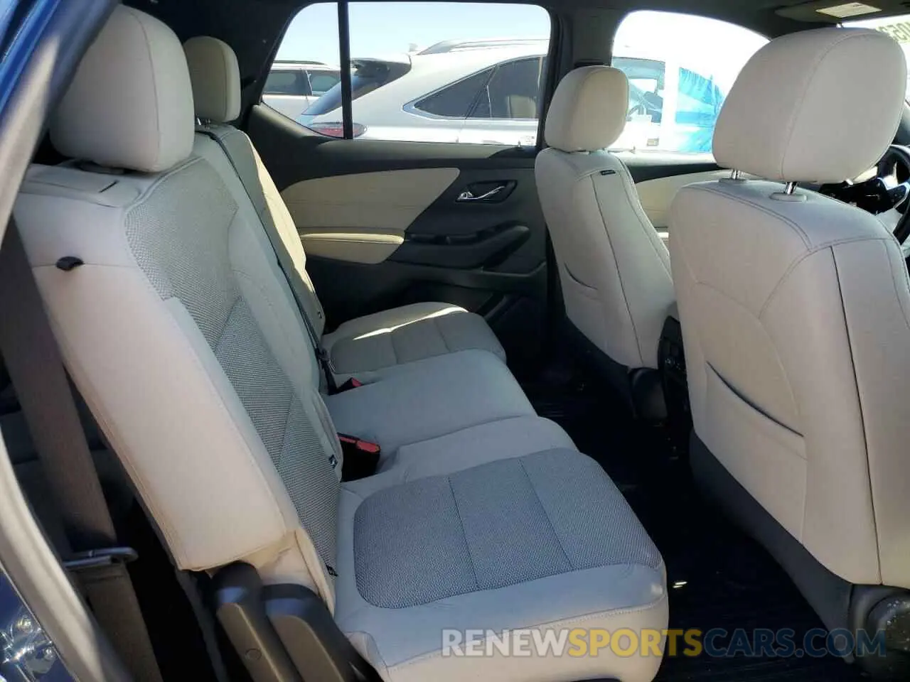 11 fotografías del automóvil dañado 1GNERFKW3PJ118362 CHEVROLET TRAVERSE 2023