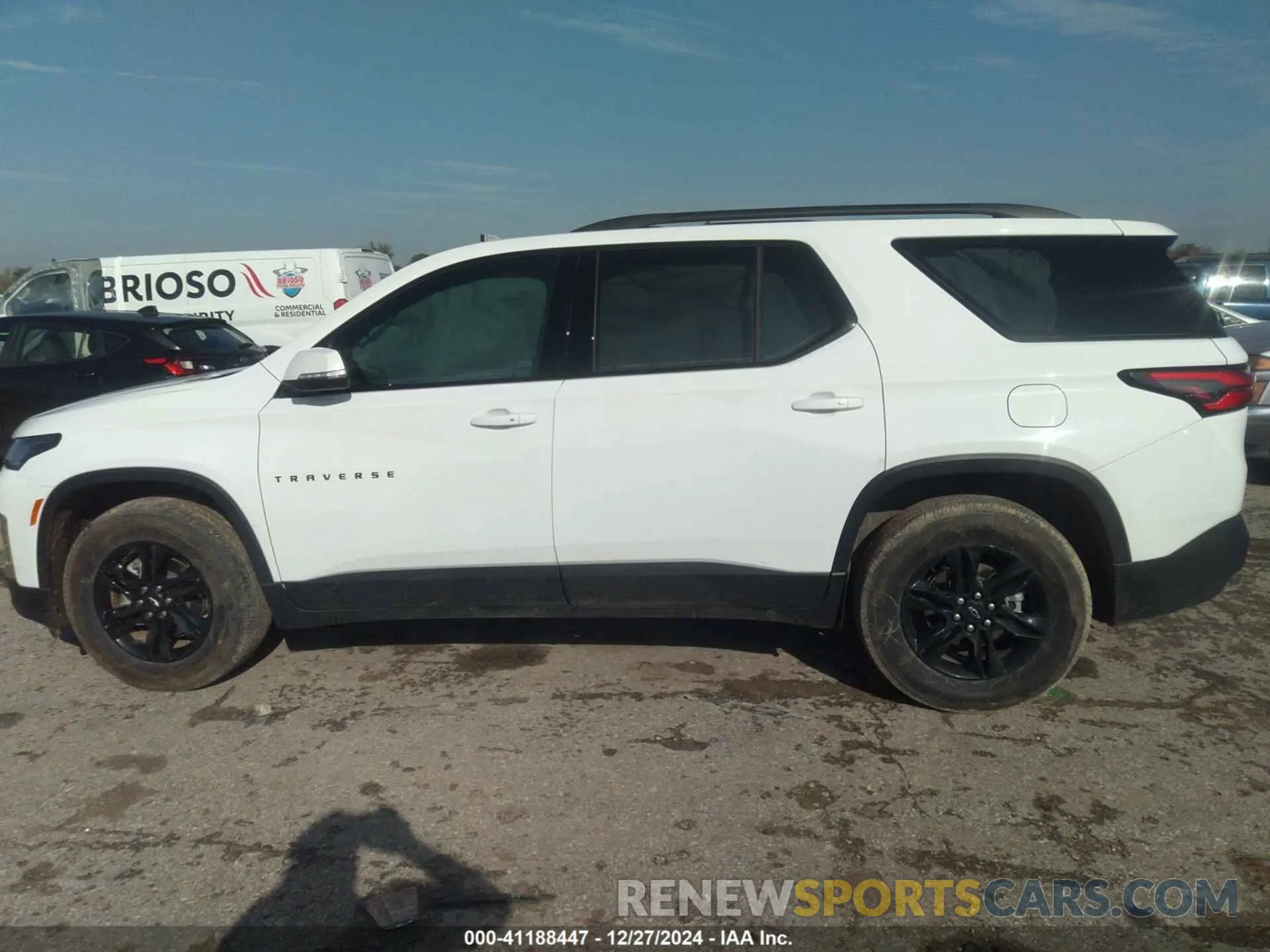 14 fotografías del automóvil dañado 1GNERFKW4PJ315234 CHEVROLET TRAVERSE 2023