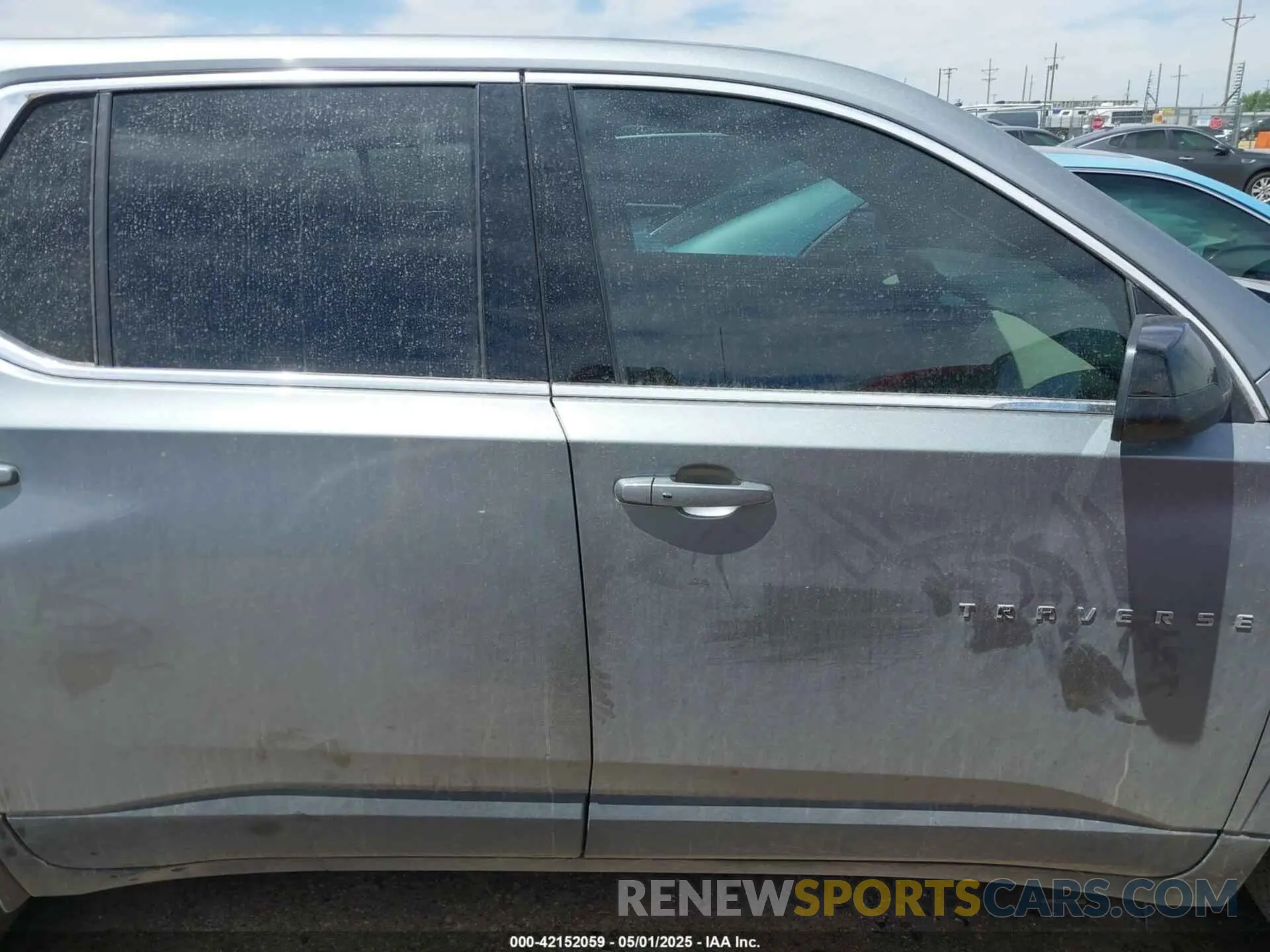 12 fotografías del automóvil dañado 1GNERFKW6PJ101765 CHEVROLET TRAVERSE 2023