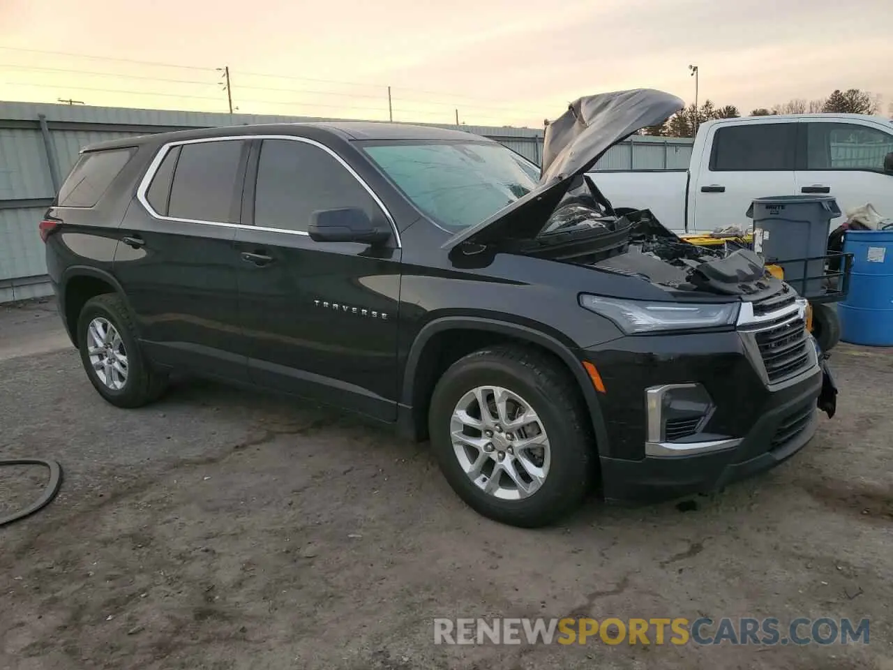 4 fotografías del automóvil dañado 1GNERFKW6PJ302596 CHEVROLET TRAVERSE 2023
