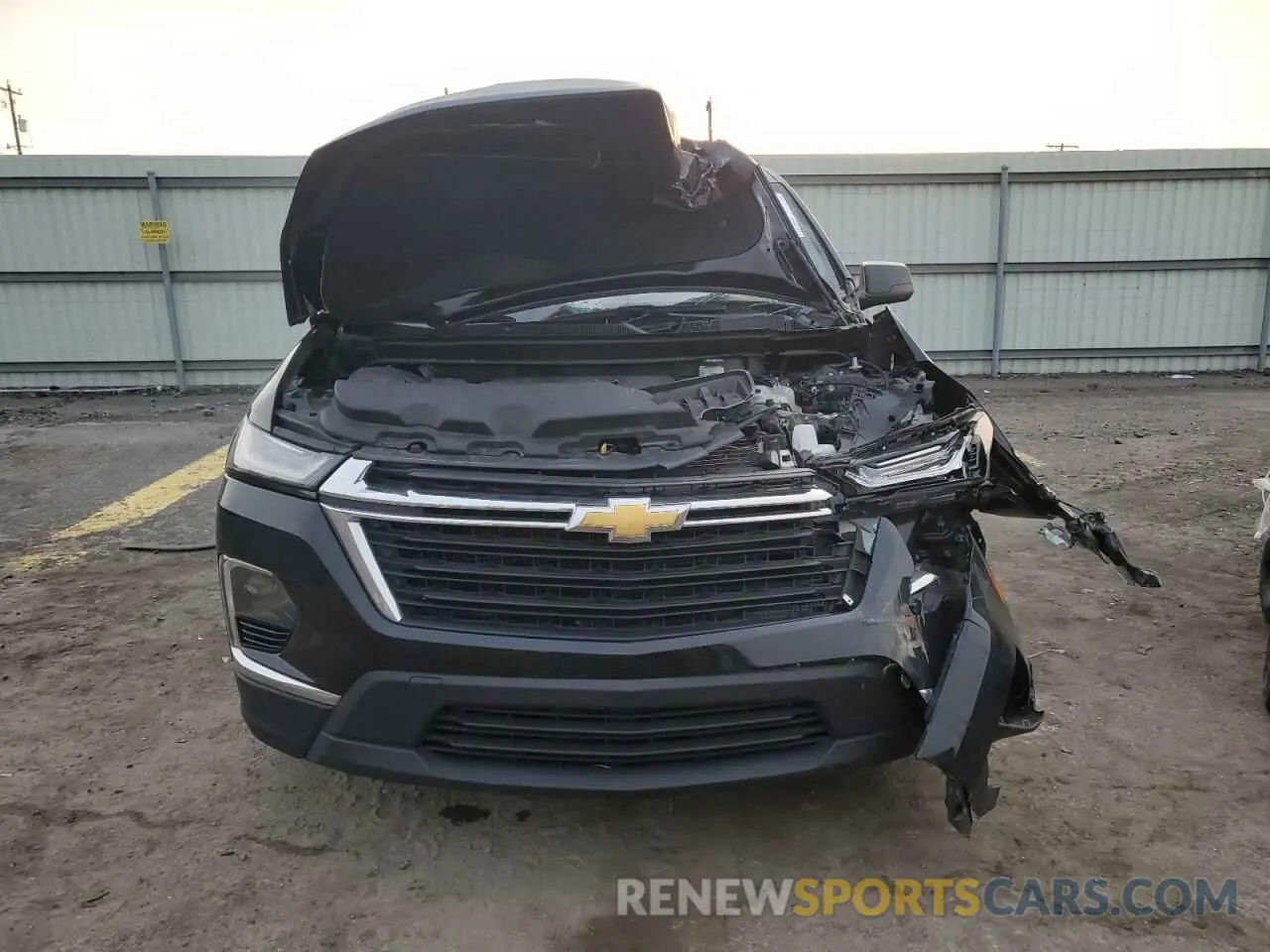5 fotografías del automóvil dañado 1GNERFKW6PJ302596 CHEVROLET TRAVERSE 2023