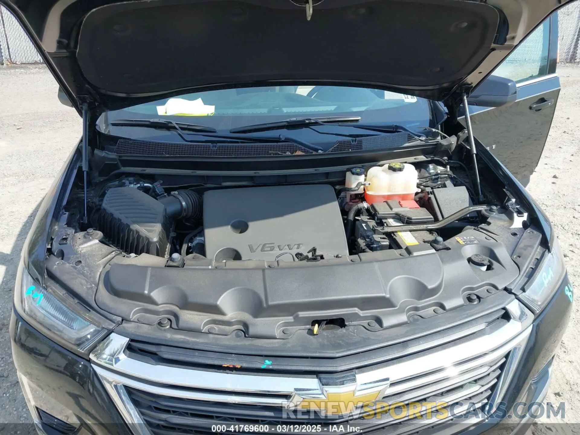 10 fotografías del automóvil dañado 1GNERFKW7PJ327409 CHEVROLET TRAVERSE 2023