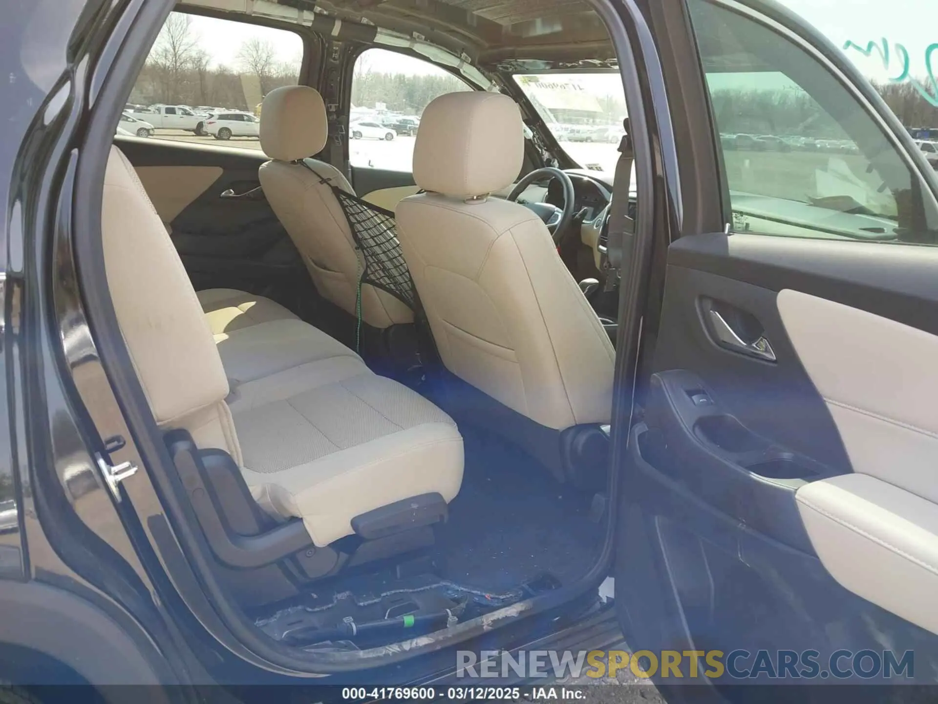 8 fotografías del automóvil dañado 1GNERFKW7PJ327409 CHEVROLET TRAVERSE 2023