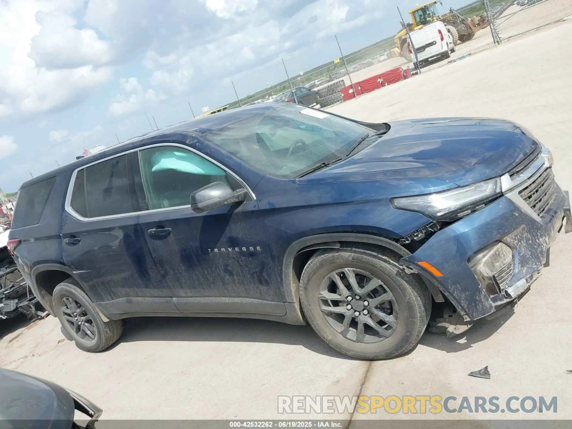 13 fotografías del automóvil dañado 1GNERFKW8PJ226038 CHEVROLET TRAVERSE 2023