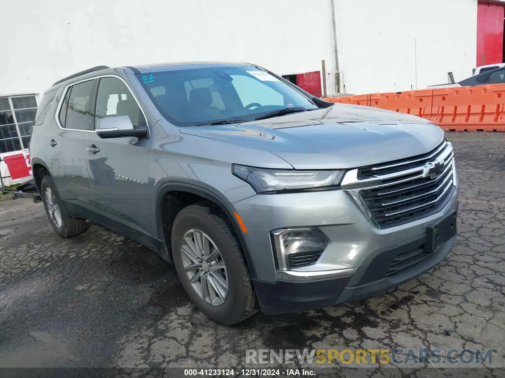 1 fotografías del automóvil dañado 1GNERGKW0PJ339312 CHEVROLET TRAVERSE 2023