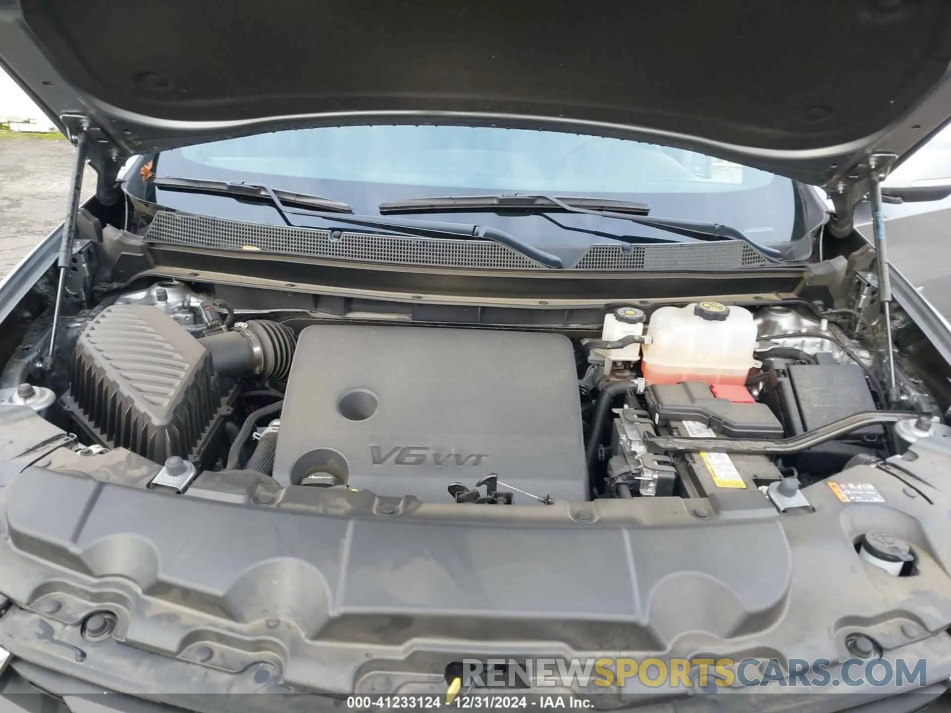 10 fotografías del automóvil dañado 1GNERGKW0PJ339312 CHEVROLET TRAVERSE 2023