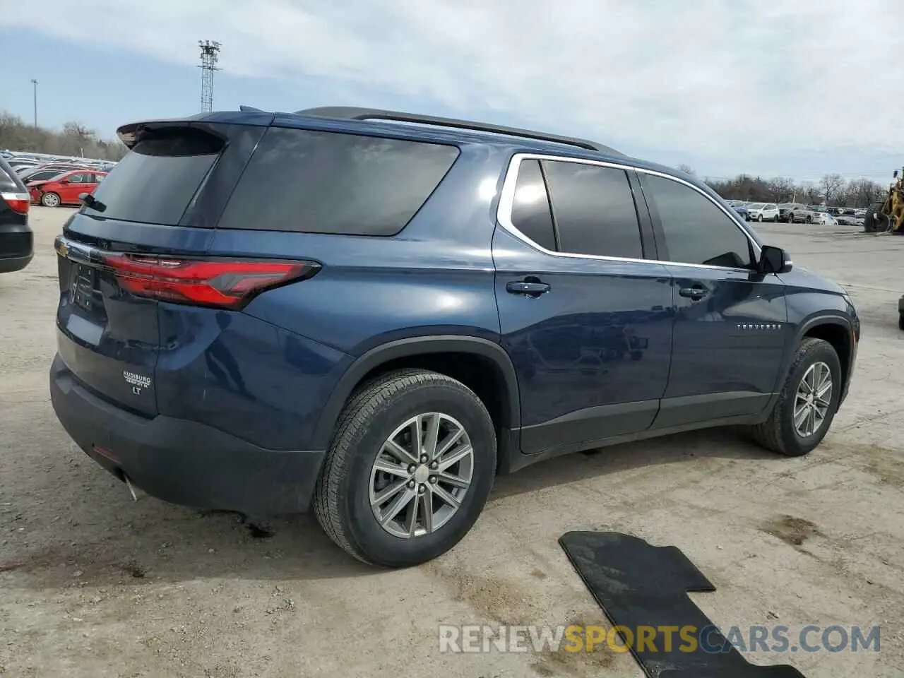 3 fotografías del automóvil dañado 1GNERGKW2PJ129228 CHEVROLET TRAVERSE 2023