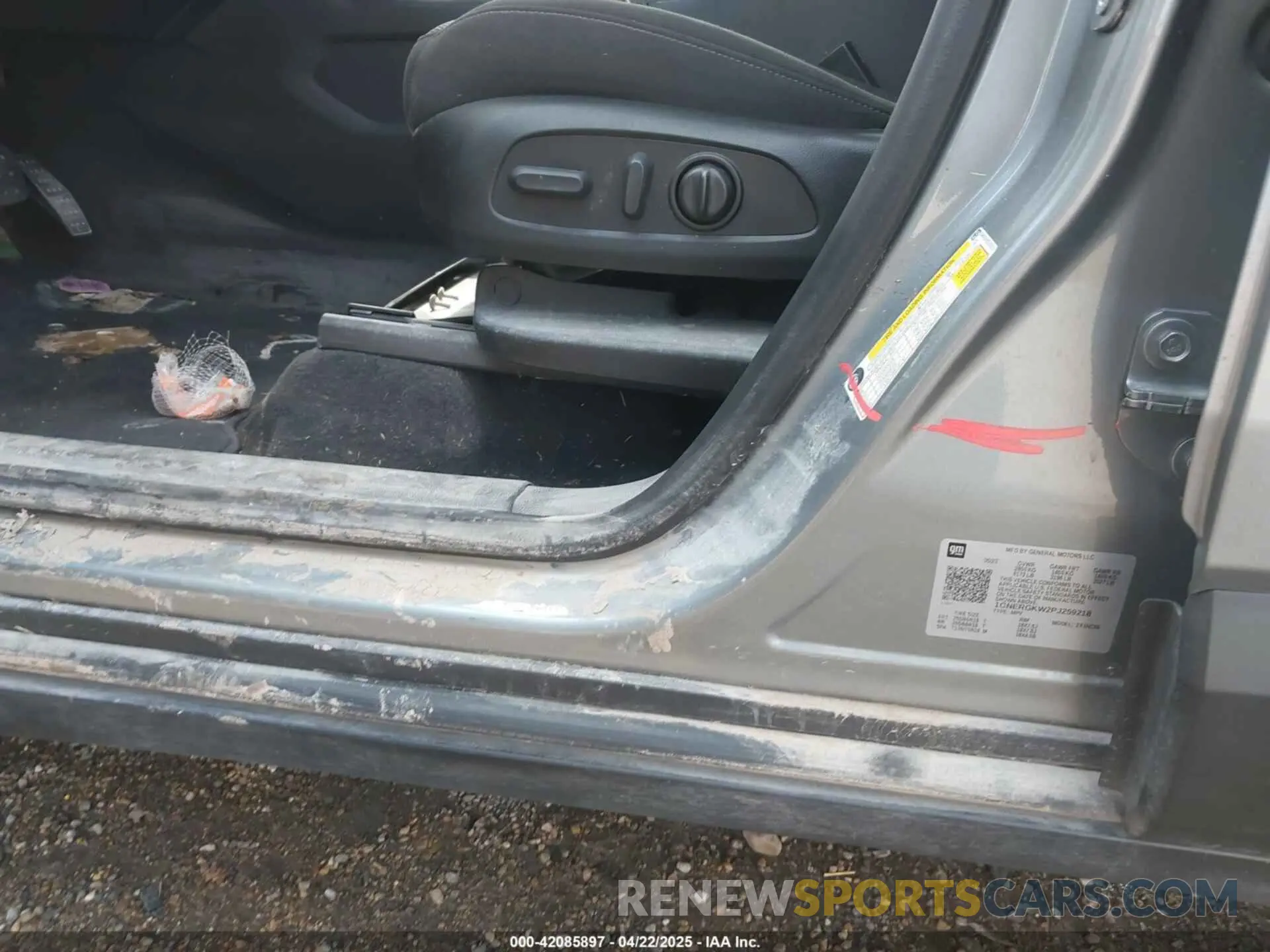 6 fotografías del automóvil dañado 1GNERGKW2PJ259218 CHEVROLET TRAVERSE 2023