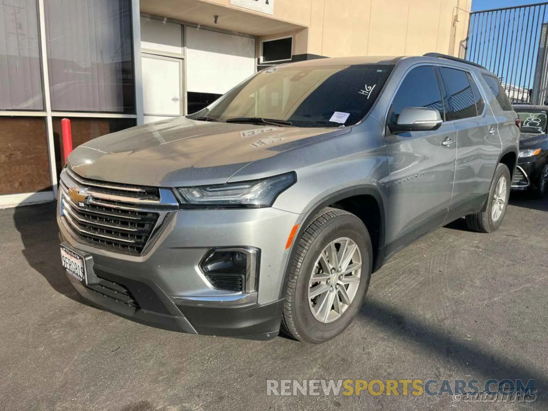 9 fotografías del automóvil dañado 1GNERGKW3PJ210562 CHEVROLET TRAVERSE 2023