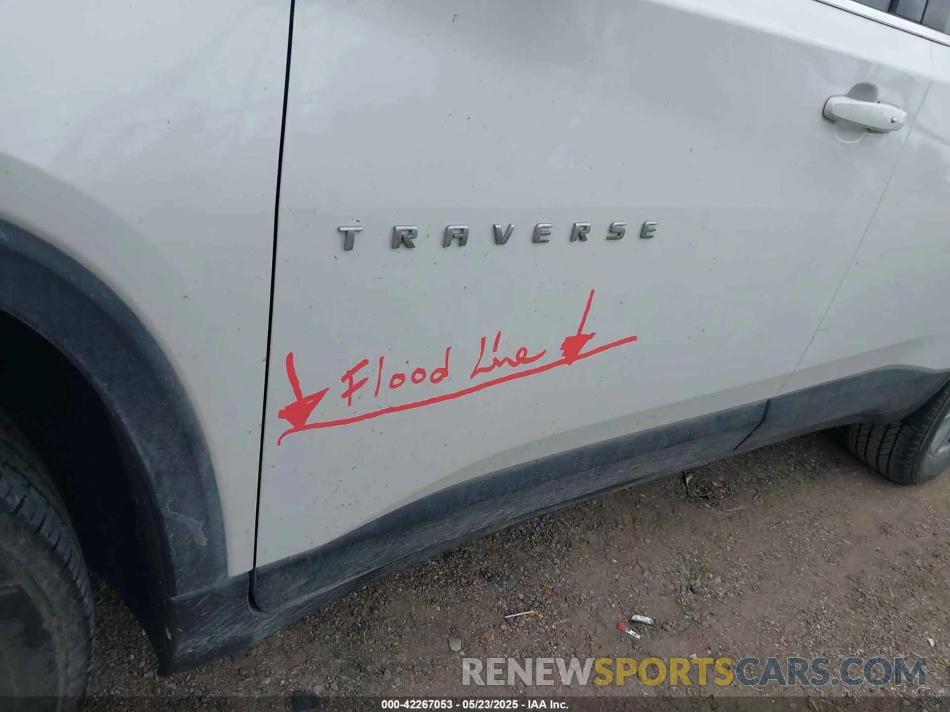 14 fotografías del automóvil dañado 1GNERGKW3PJ307535 CHEVROLET TRAVERSE 2023