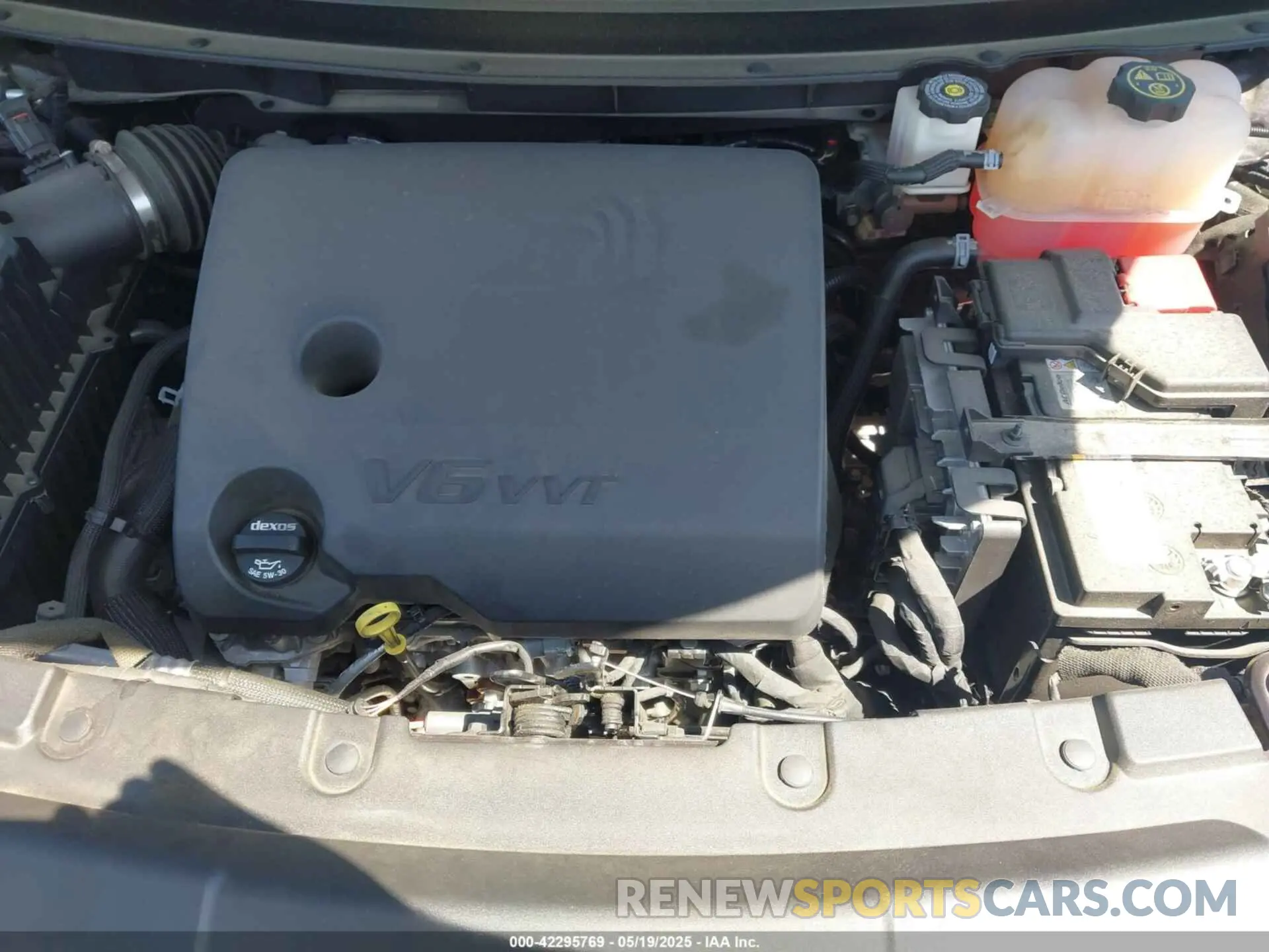 10 fotografías del automóvil dañado 1GNERGKW5PJ146637 CHEVROLET TRAVERSE 2023