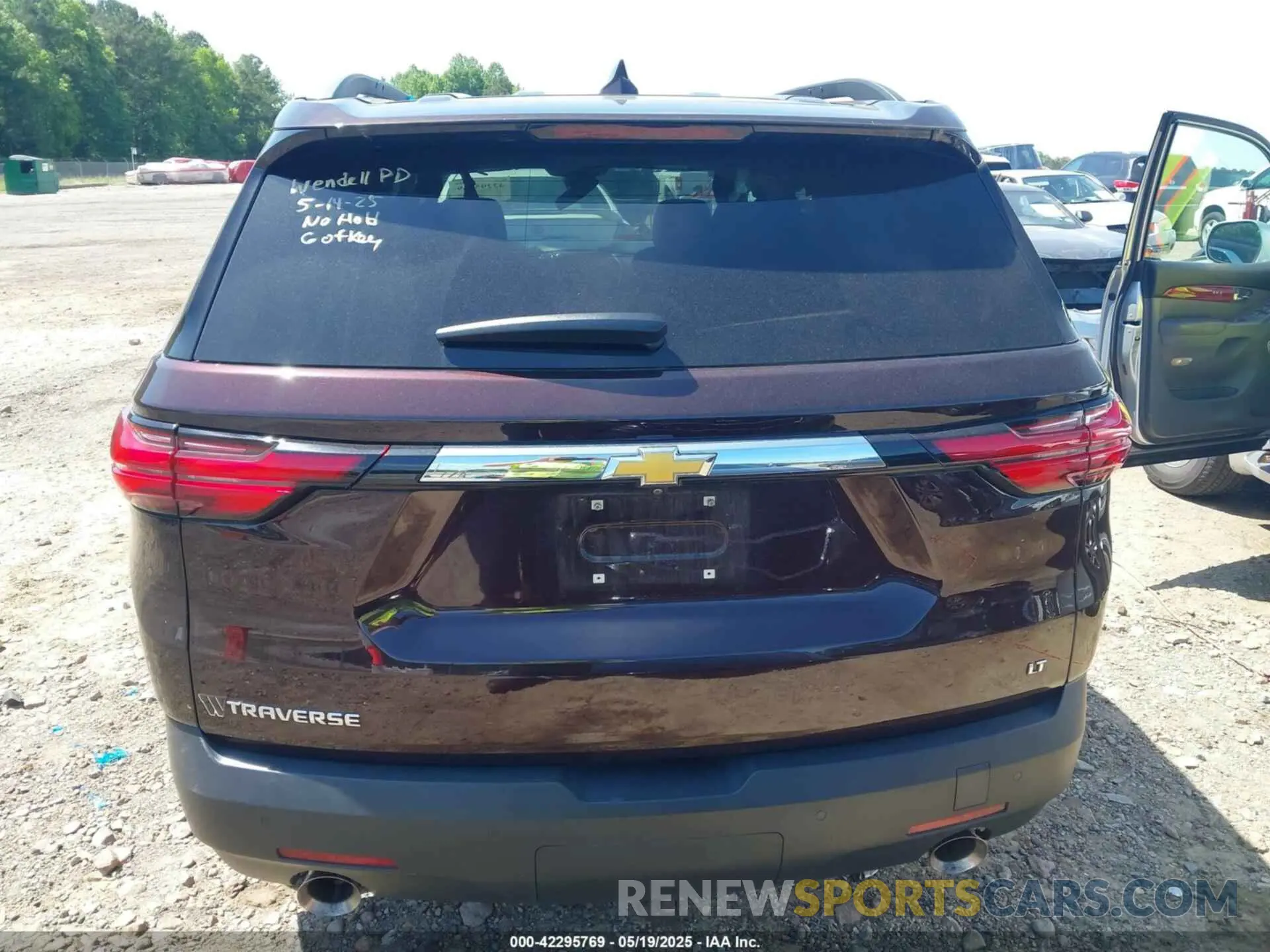 16 fotografías del automóvil dañado 1GNERGKW5PJ146637 CHEVROLET TRAVERSE 2023