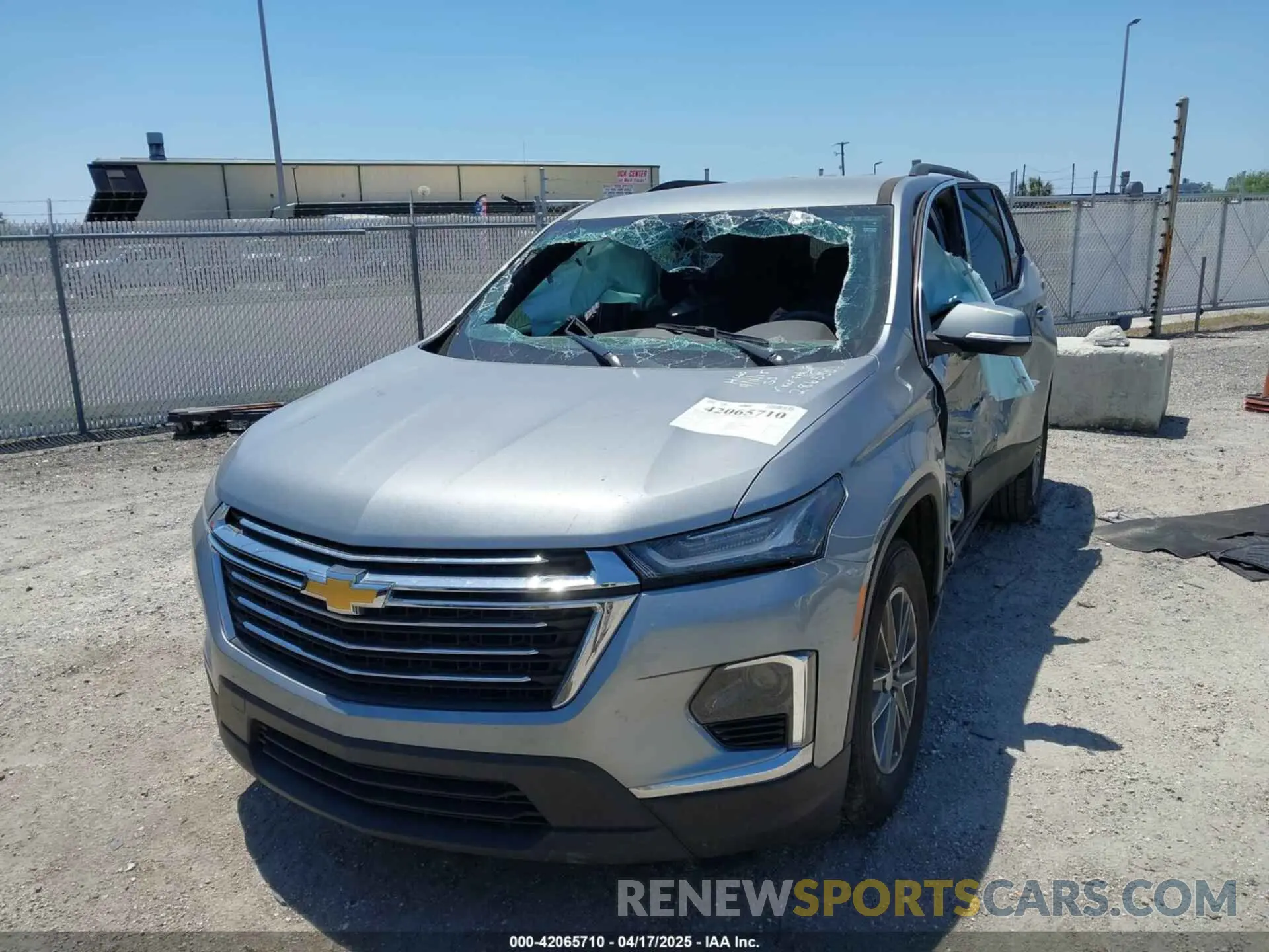 6 fotografías del automóvil dañado 1GNERGKW5PJ248875 CHEVROLET TRAVERSE 2023