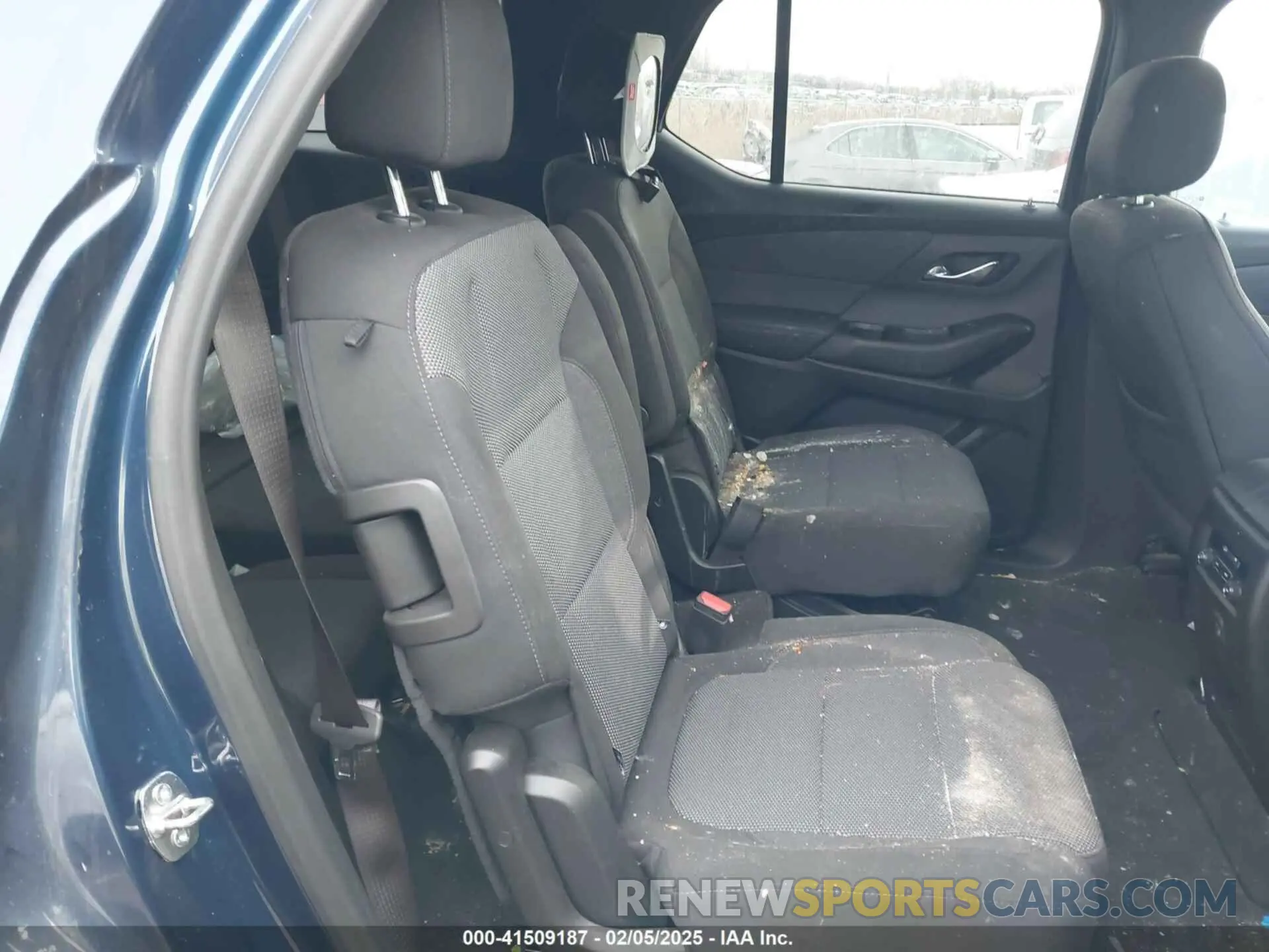 8 fotografías del automóvil dañado 1GNERGKW5PJ286607 CHEVROLET TRAVERSE 2023