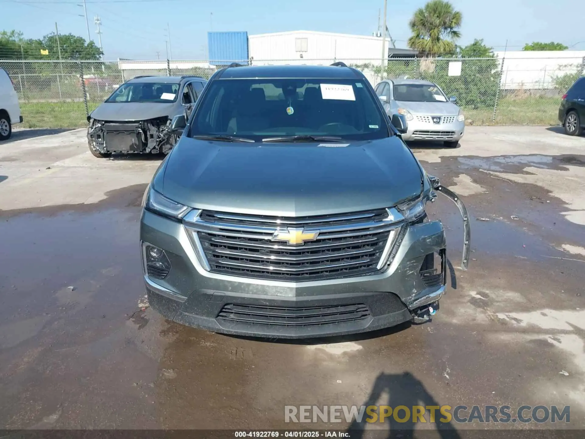 13 fotografías del automóvil dañado 1GNERGKW6PJ110388 CHEVROLET TRAVERSE 2023