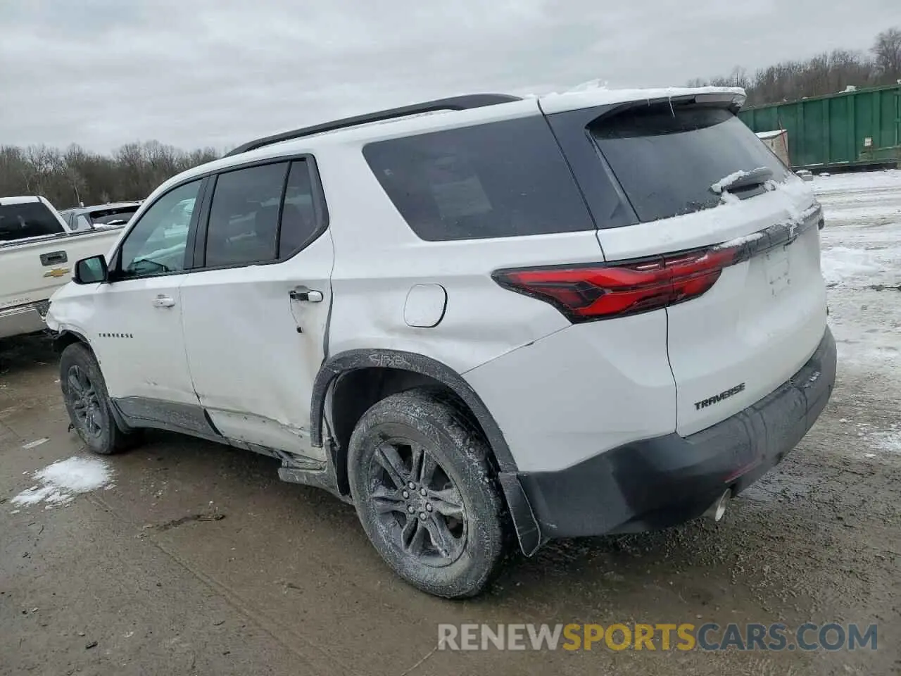 2 fotografías del automóvil dañado 1GNERGKW8PJ183469 CHEVROLET TRAVERSE 2023