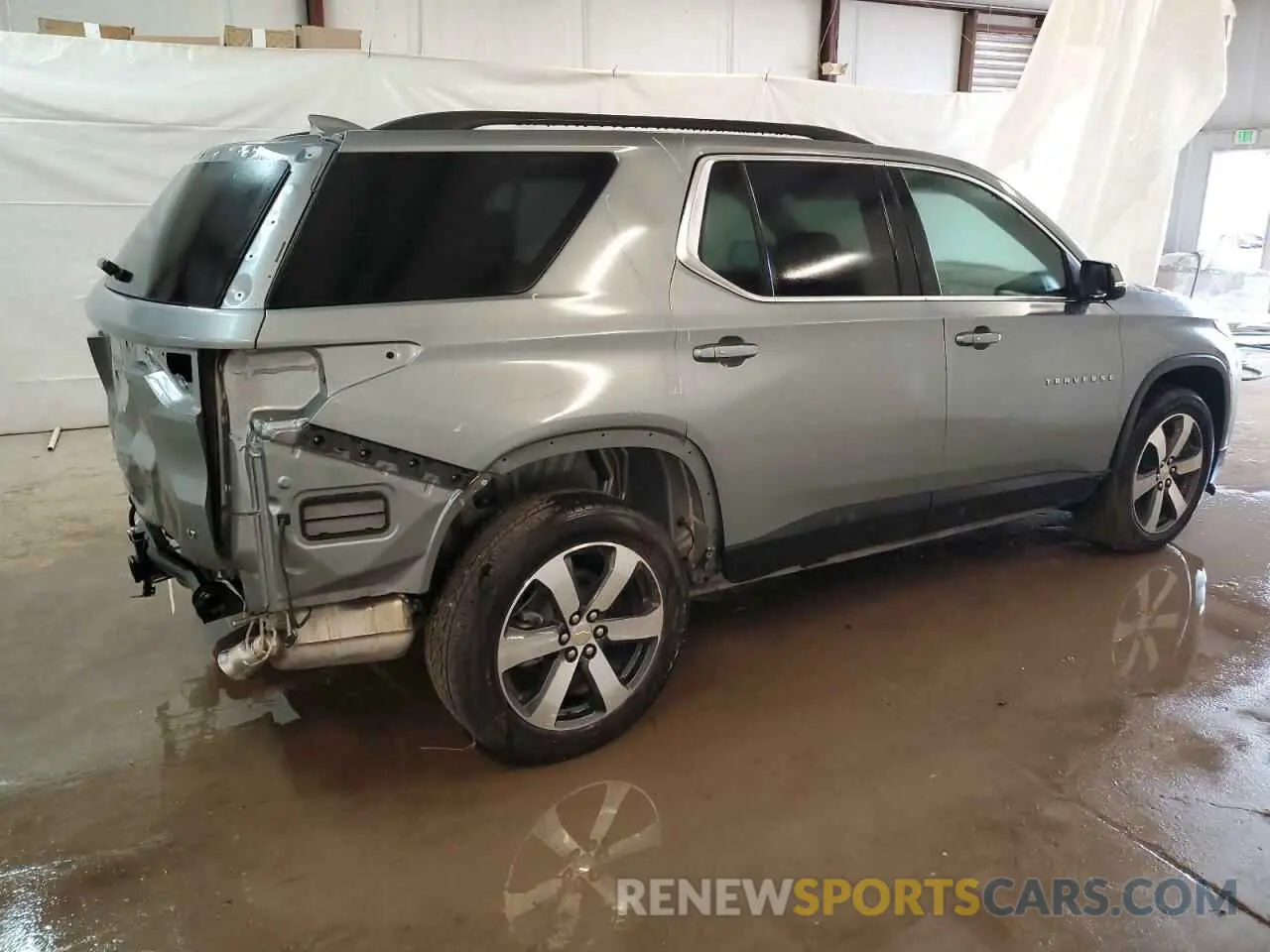 3 fotografías del automóvil dañado 1GNERHKW0PJ333063 CHEVROLET TRAVERSE 2023